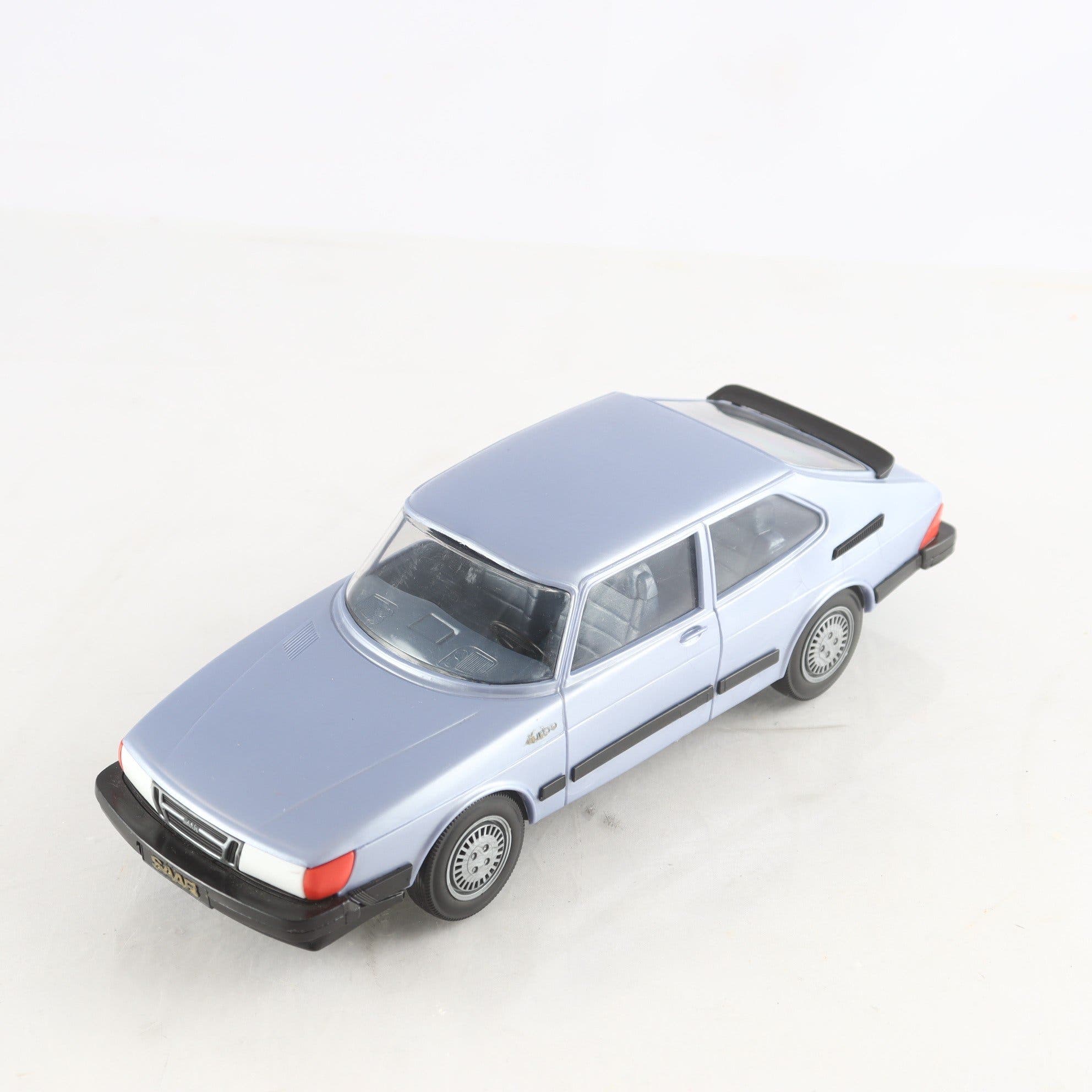 Bil, Saab 900 turbo, i plast, finland, fr 80 talet.