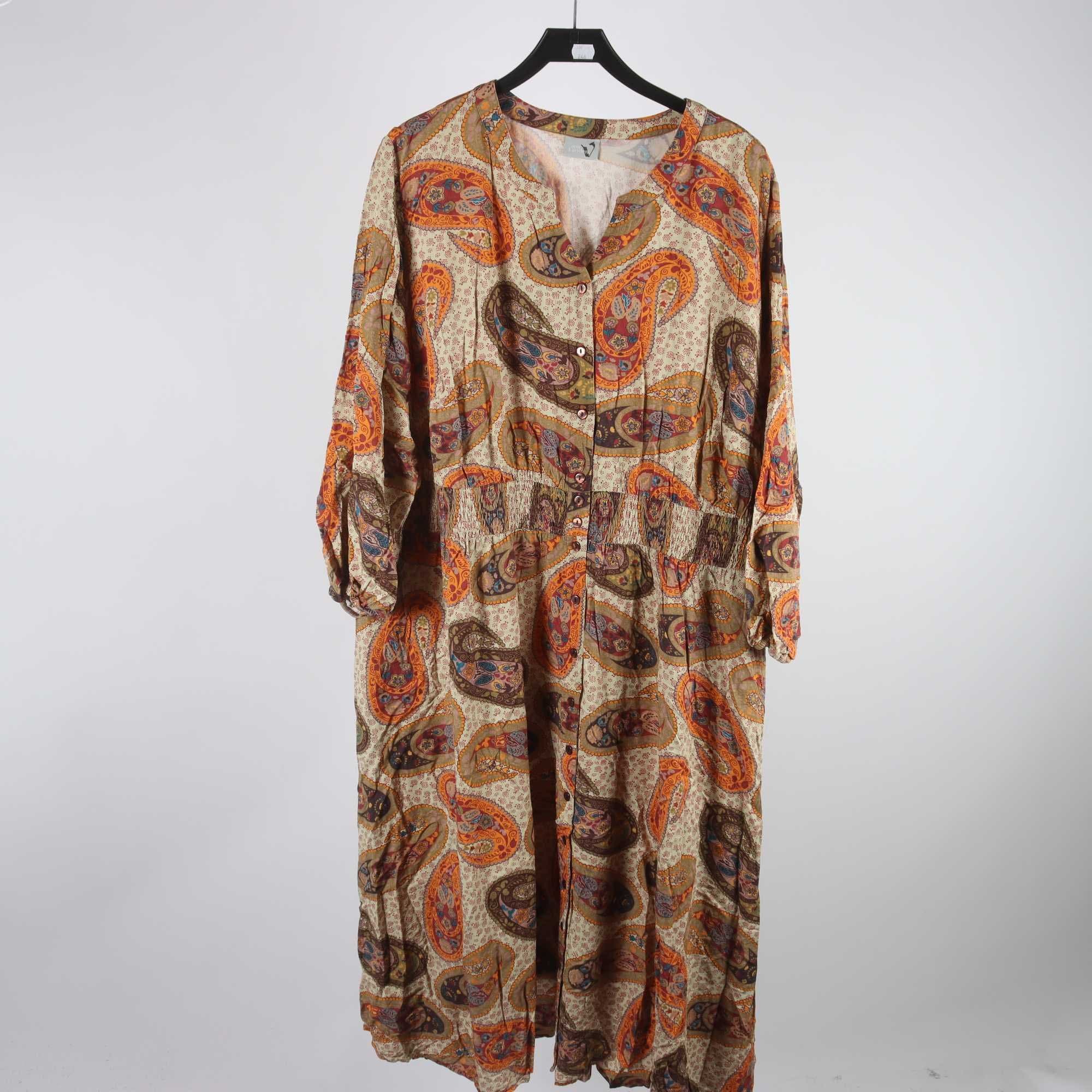 Klänning, Von Landen, mönstrad, orange, beige, stl. ca. XXL/XXXL.