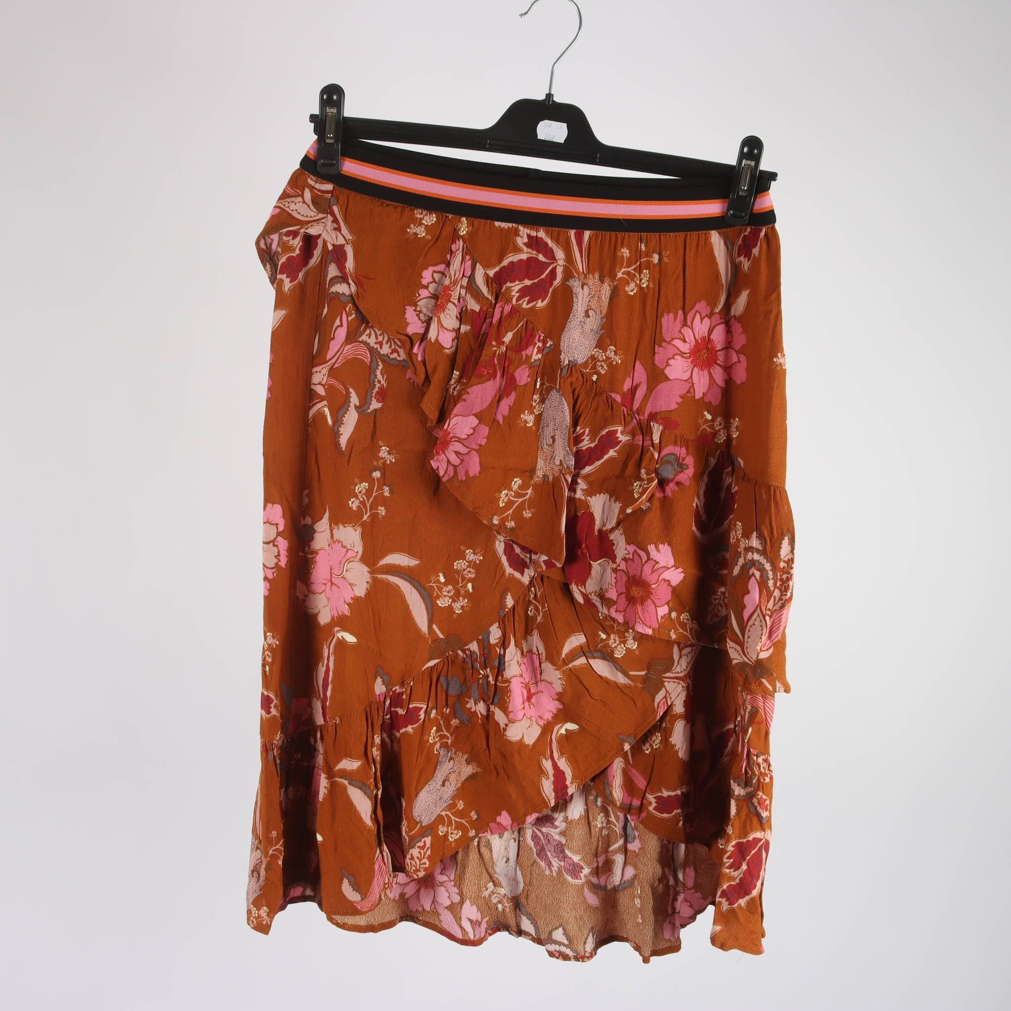 Kjol, Sofie Schnoor, blommig, rosa, brun, stl. XS.