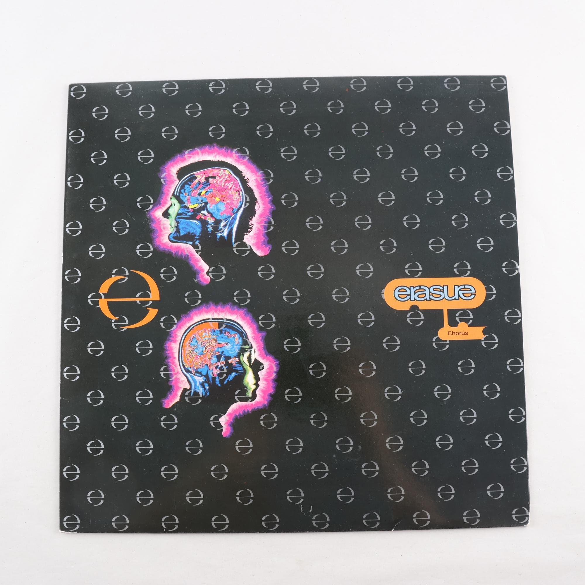 LP Erasure, Chorus