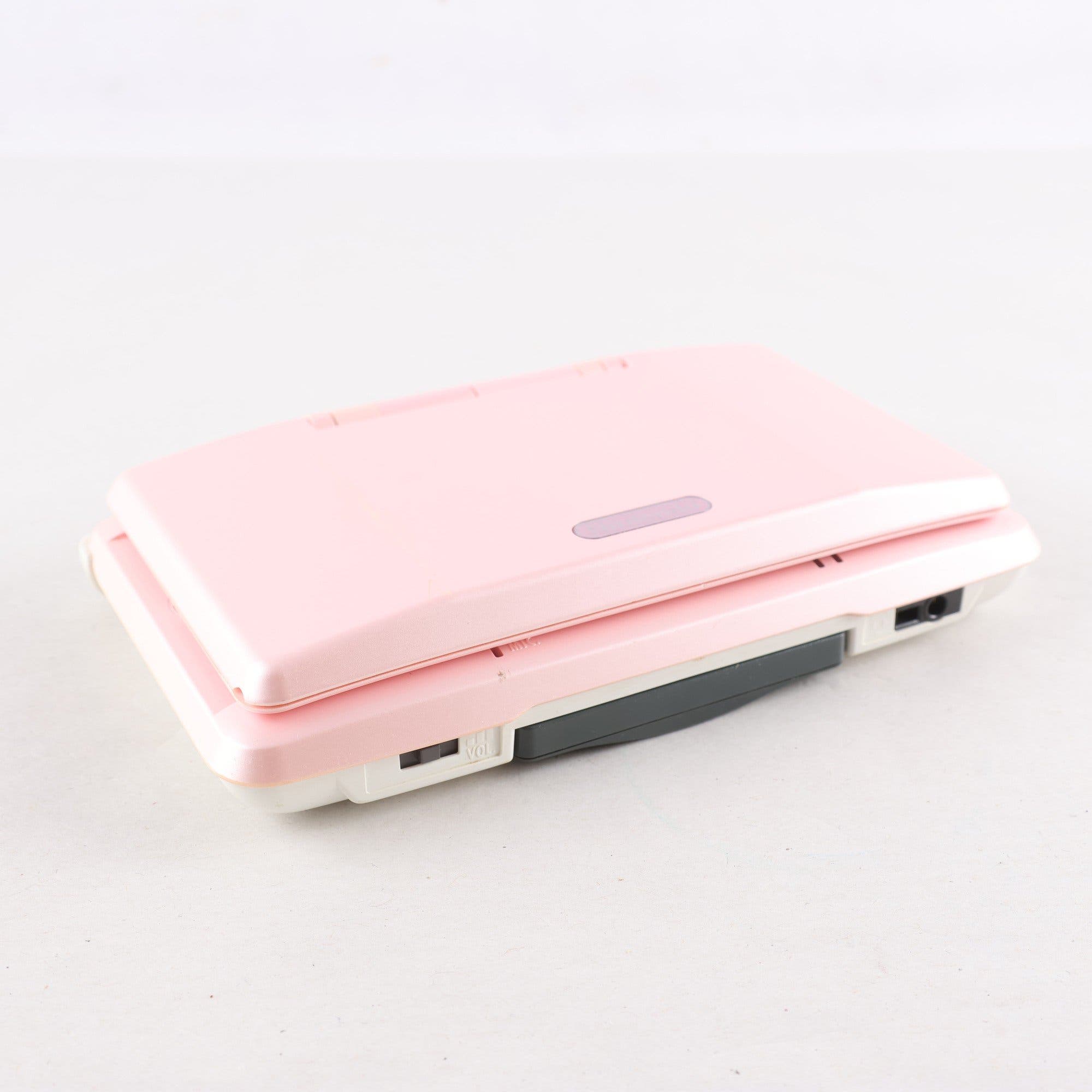 Spelkonsol, Nintendo DS med 2 spel.