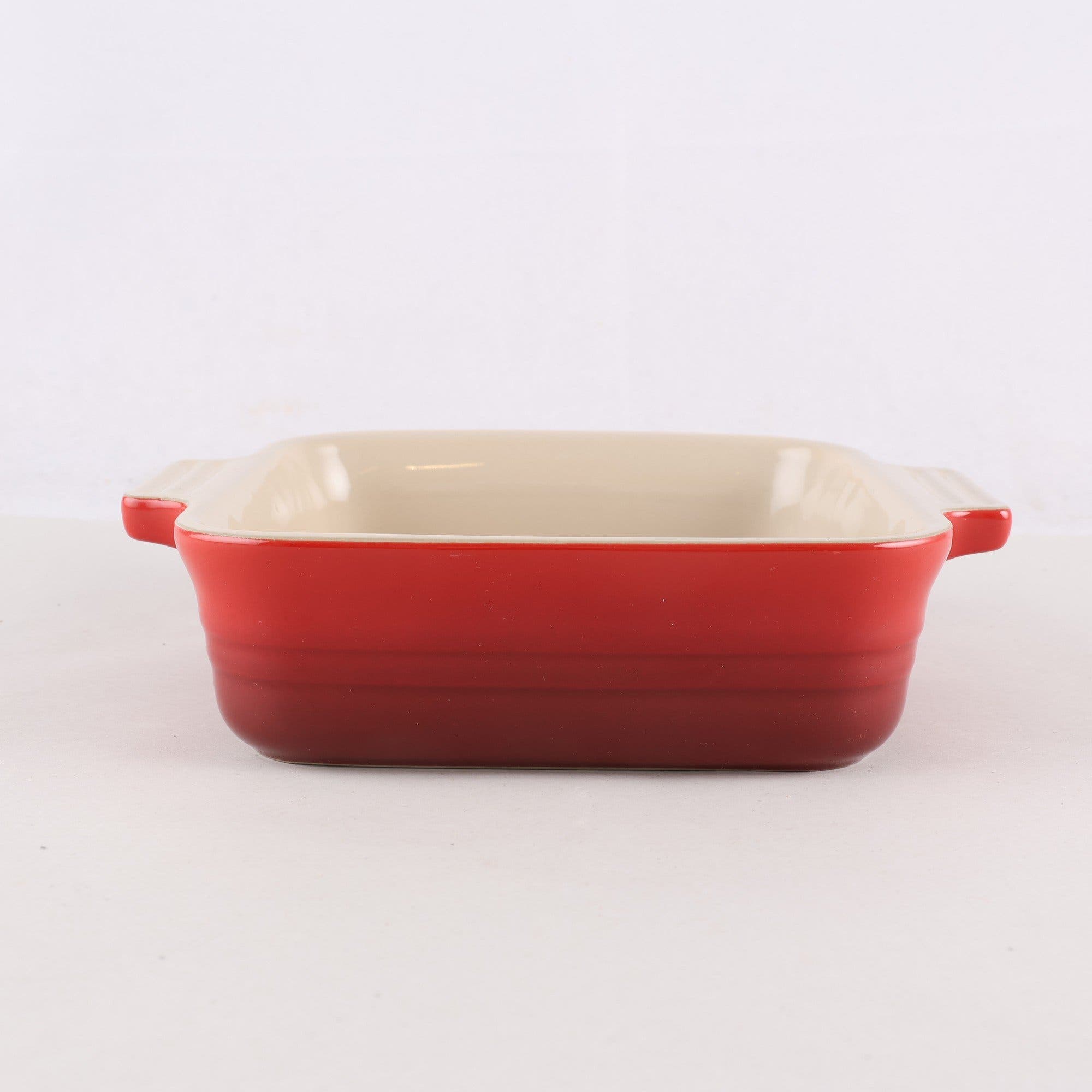 Ugnsform, Le creuset, keramik. 17-24.