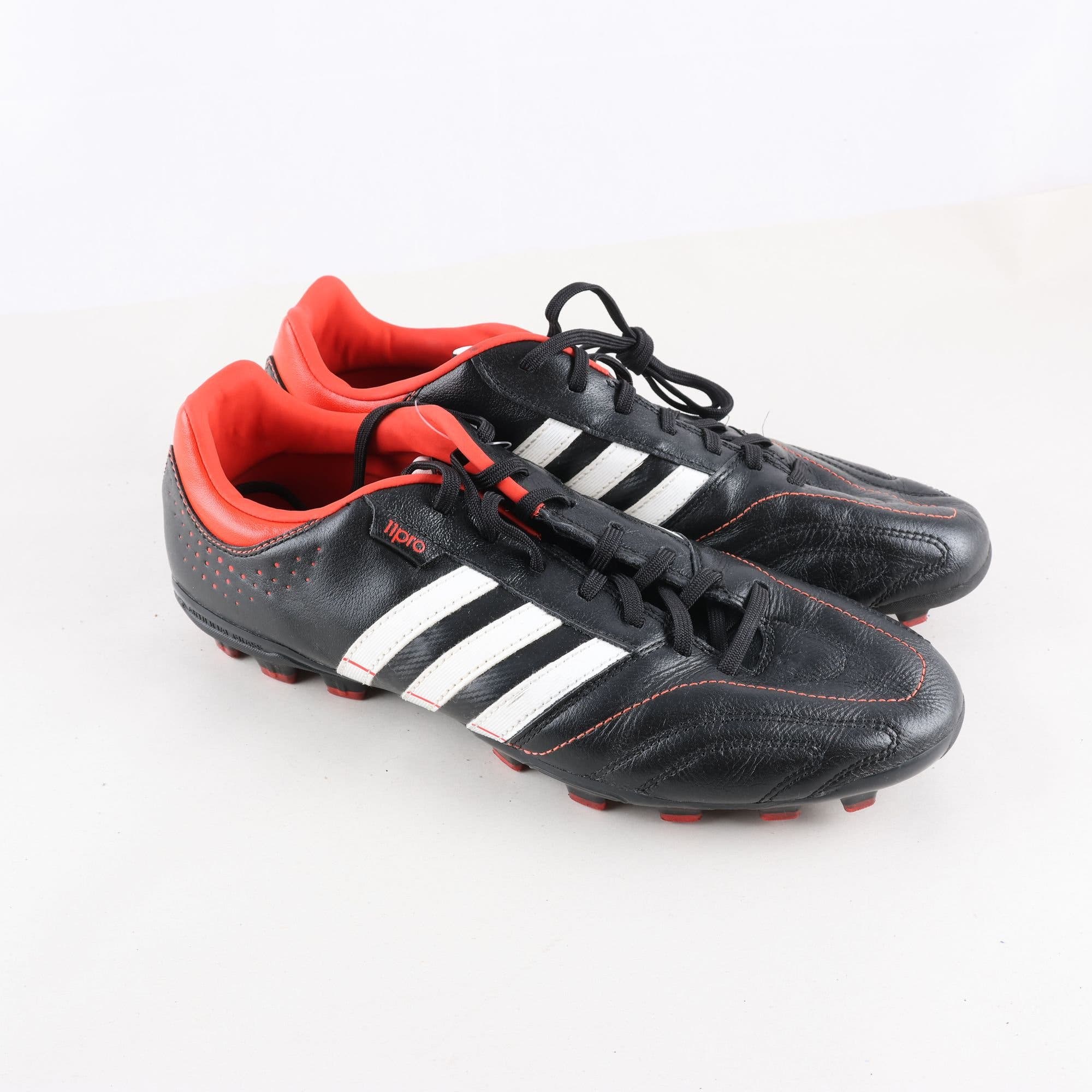 Fotbollsskor, Adidas adiPure 11Nova, läder, stl. 44 2/3 (UK 10)
