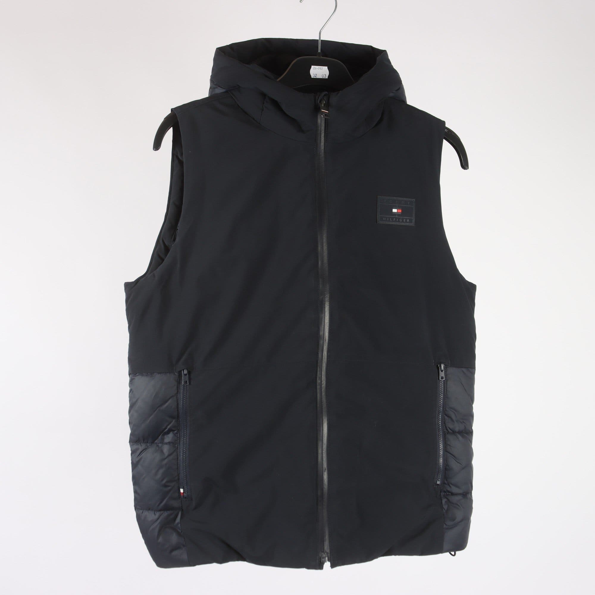Väst, Tommy Hilfiger, stl. 152