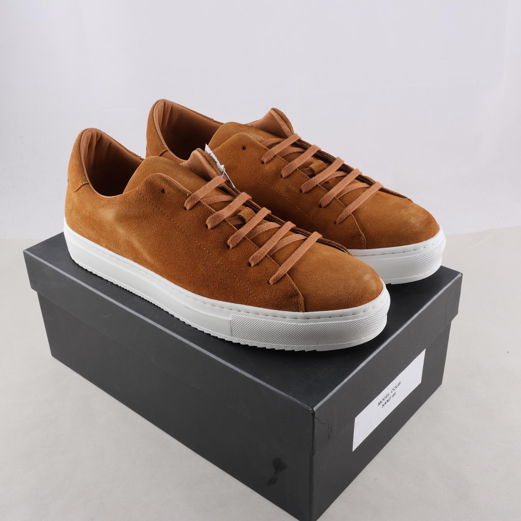 Sneakers, Cou B, brun, skinn, stl. 44.