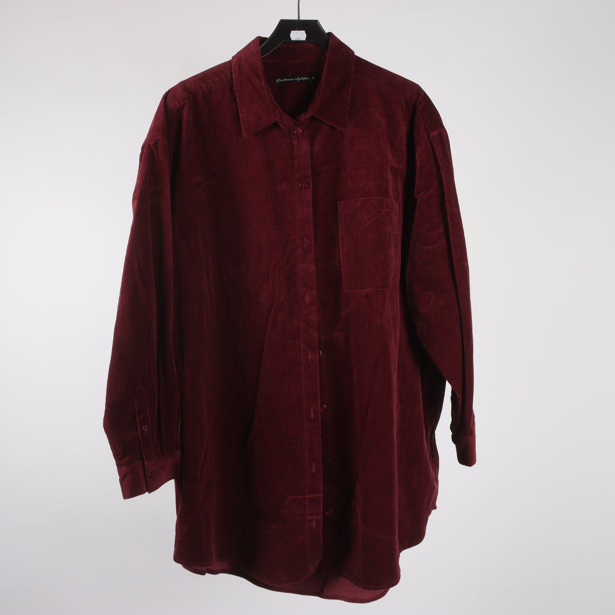 Skjorta, Gudrun Sjödén, vinröd, manchester, stl. XL.