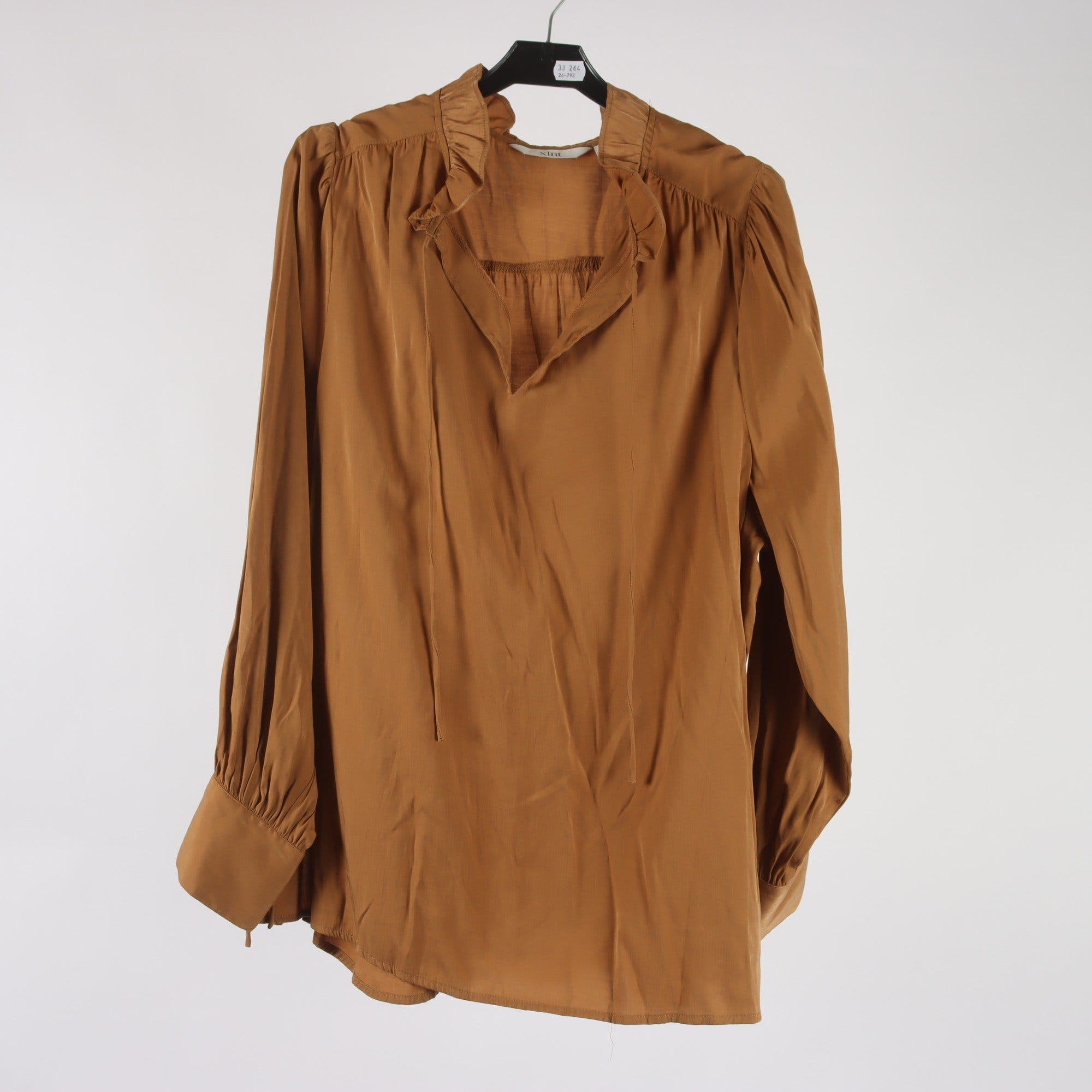 Blus, Xlint, stl. L
