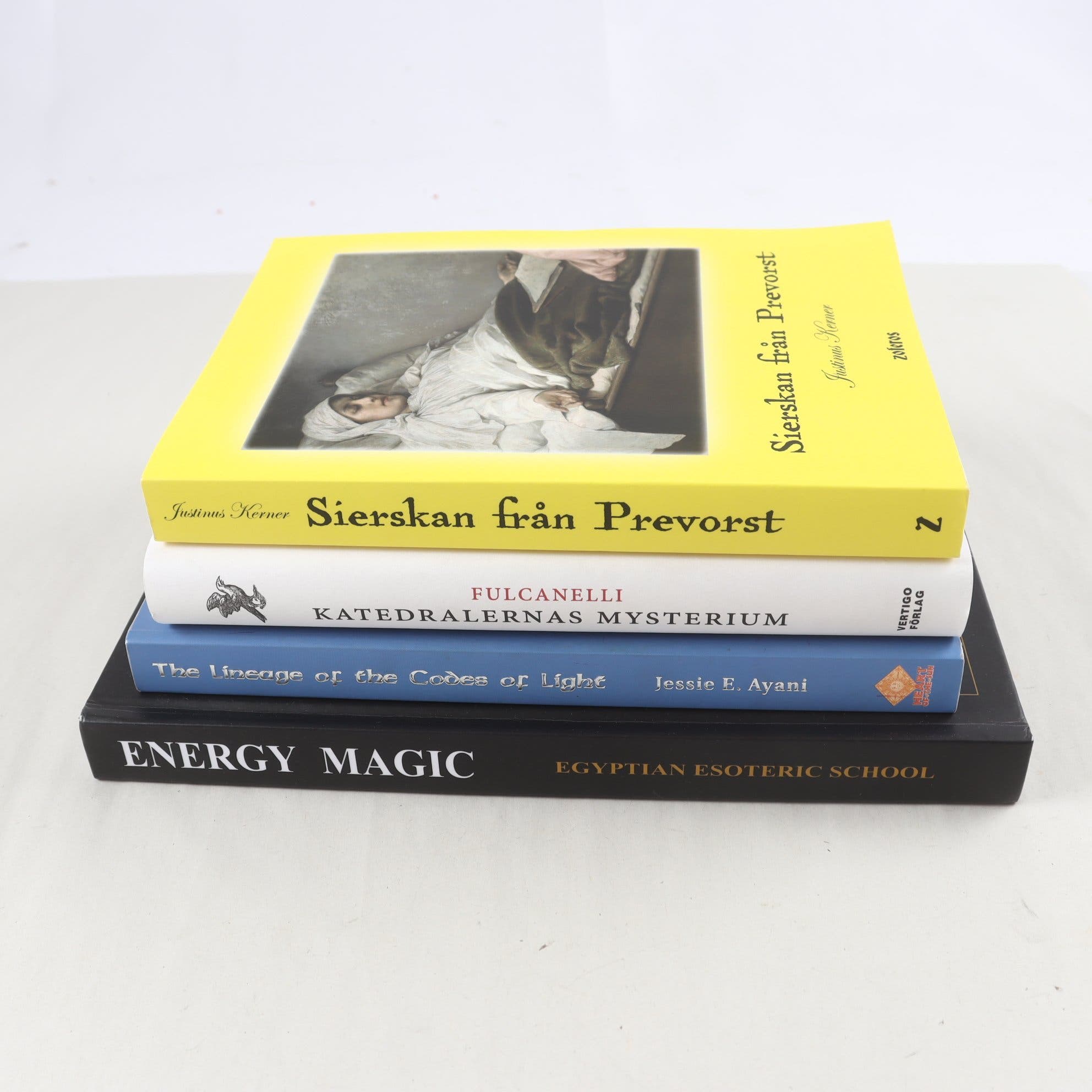 Esoterism, bokpaket med 4 volymer