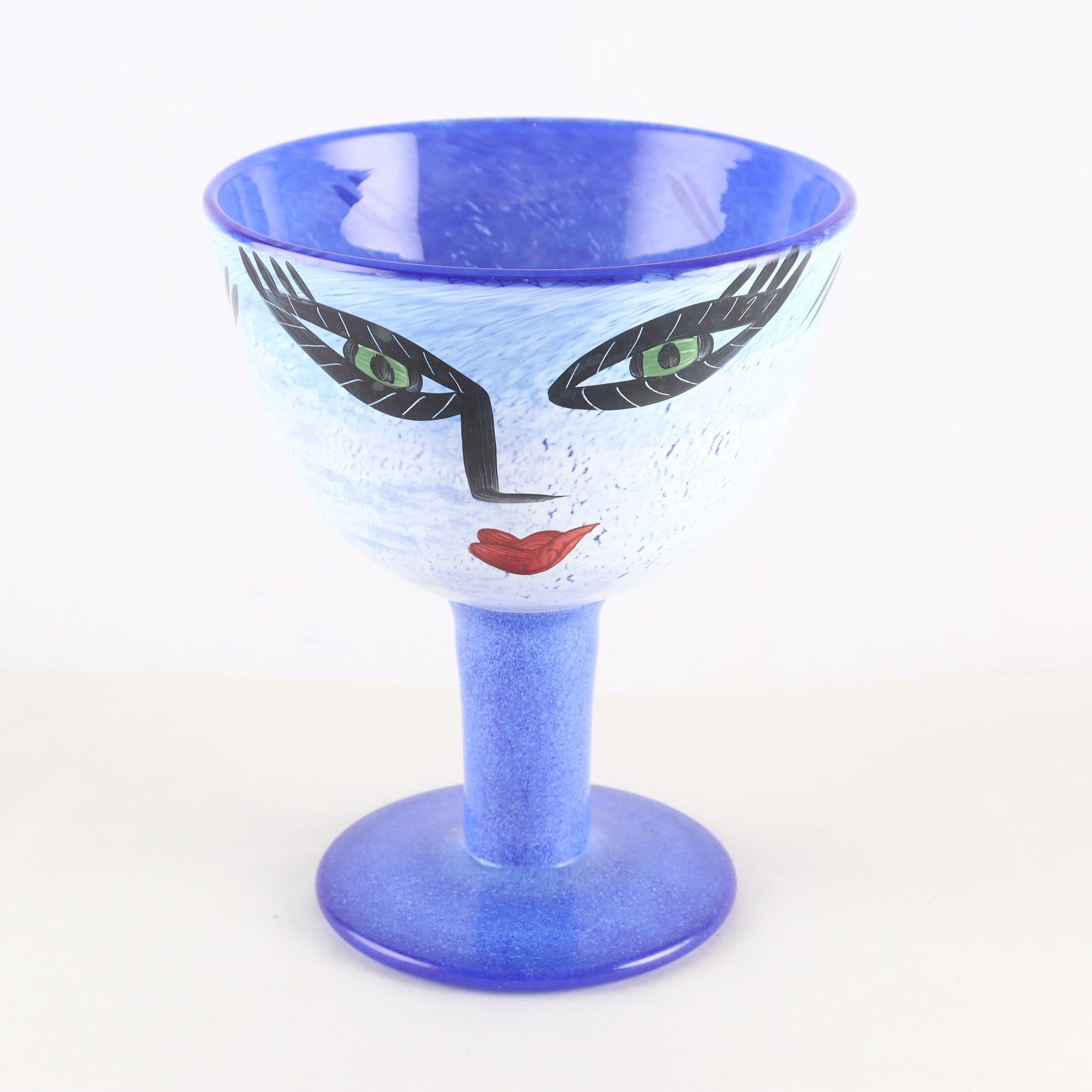 Pokal/skål, glas, ”Open Mind”, Ulrica Hydman-Vallien, Kosta Boda. Samfraktas ej