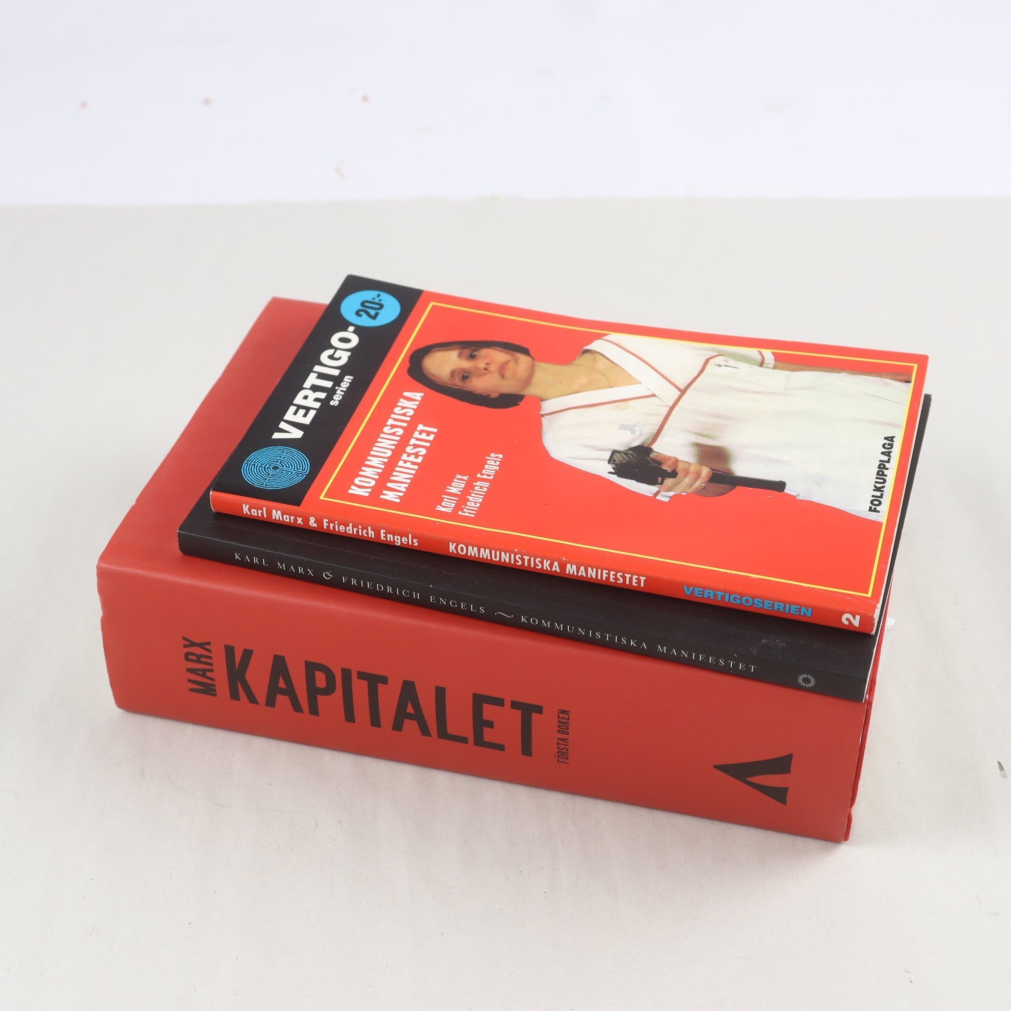 Karl Marx, Kapitalet, Första boken + Kommunistiska manifestet