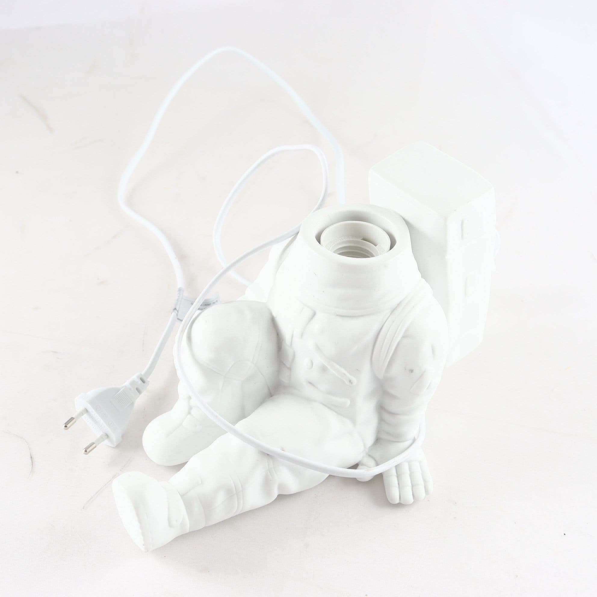 Bordslampa, astronaut.