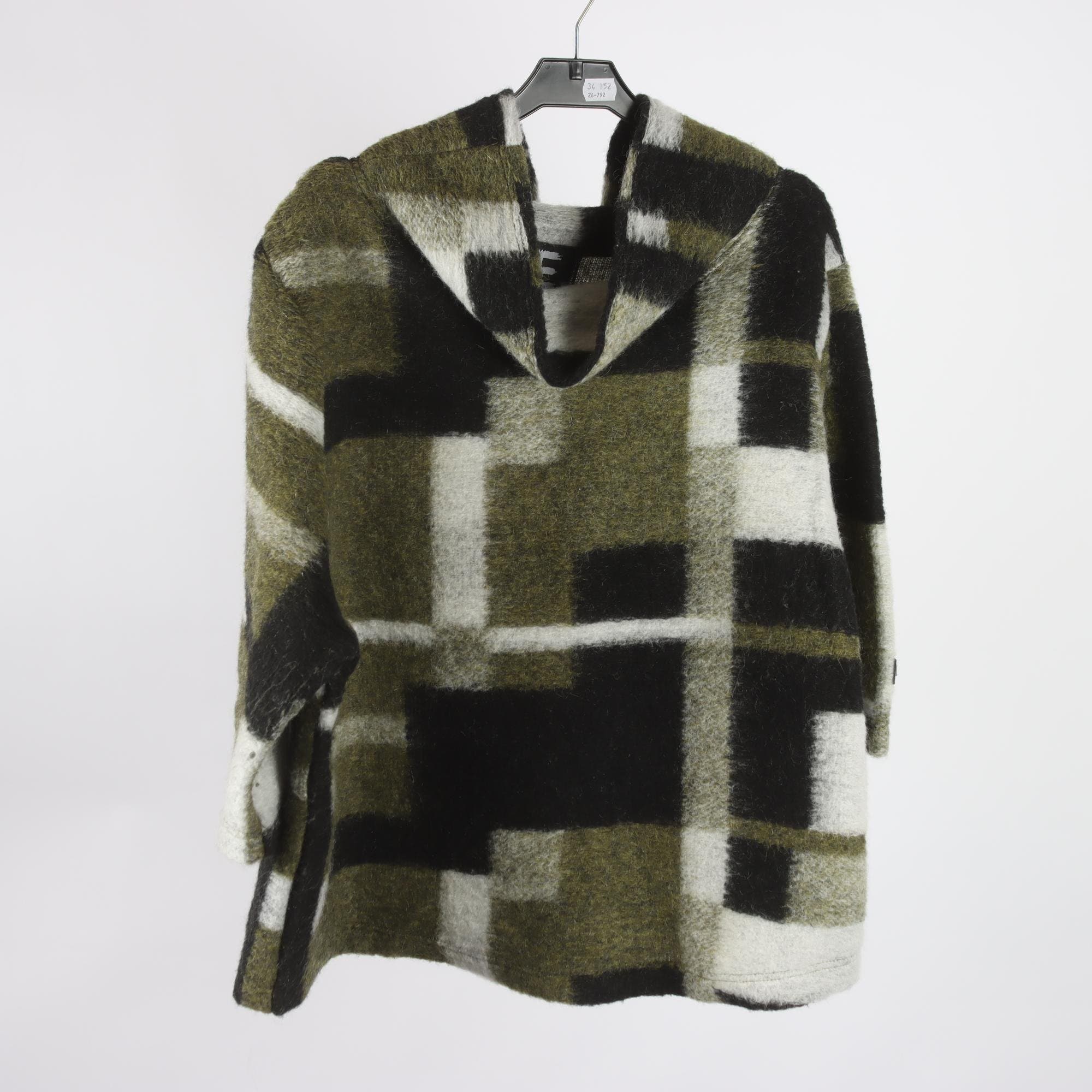 Stickad tröja, E Avantgarde, stl. 2XL