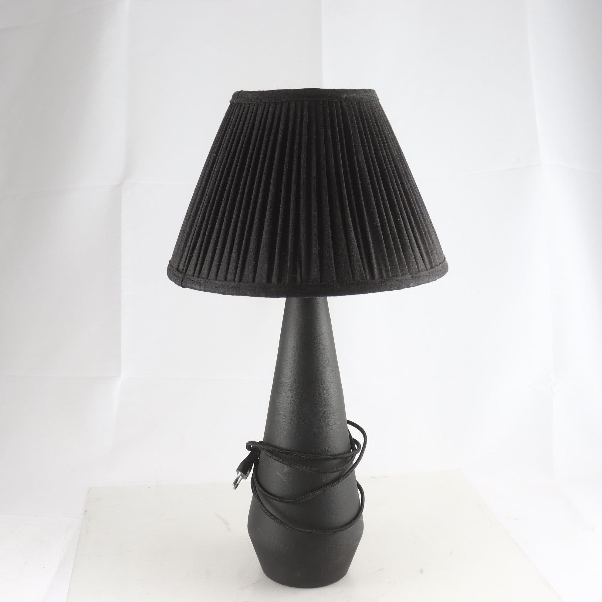 Bordslampa, Watt & Veke. Endast avhämtning.