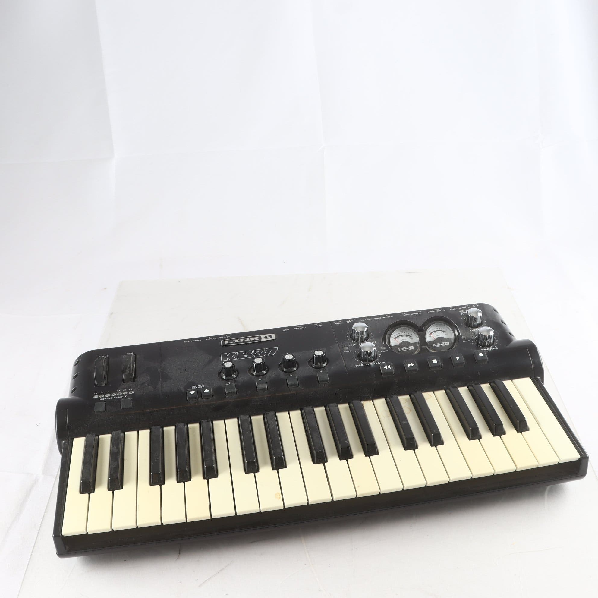 Keyboard, Line6 KB37. Samfraktas ej.