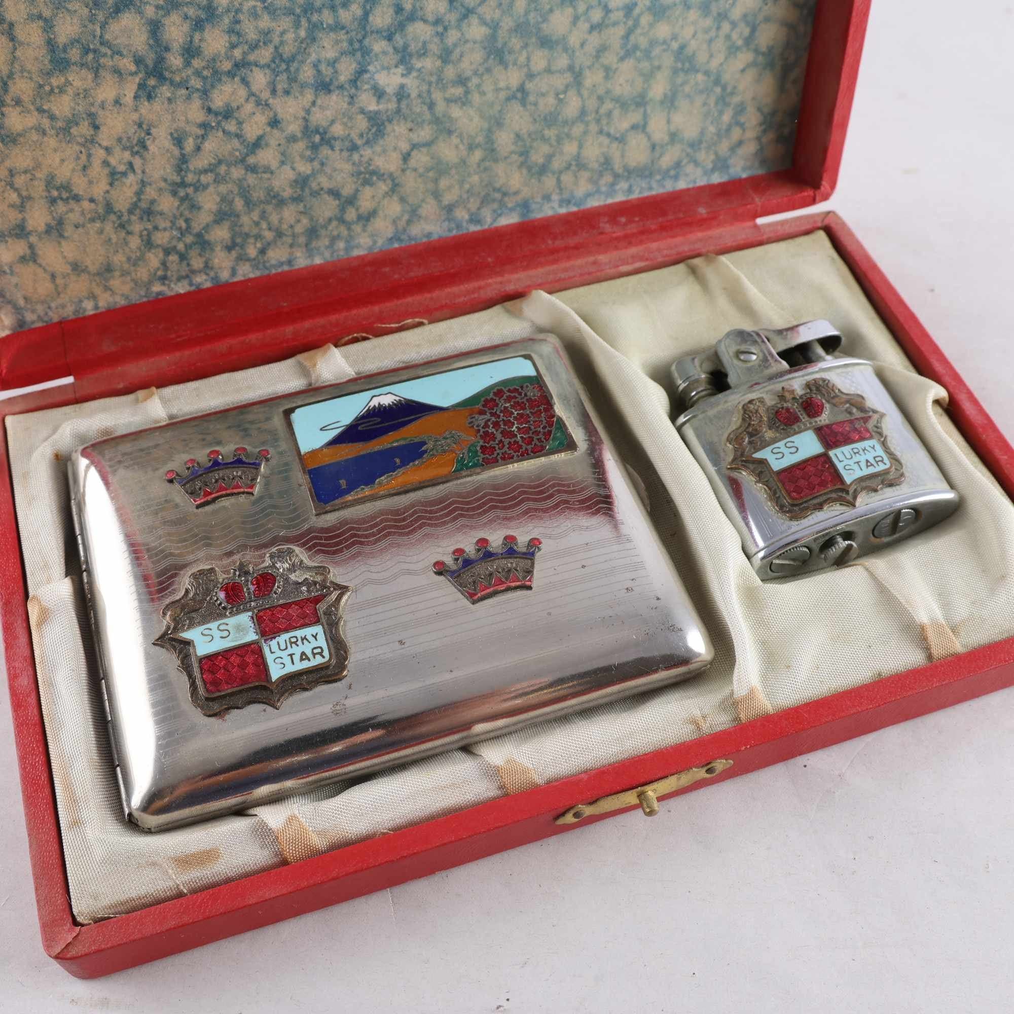 Souvenirset, tändare och cigarettetui, metall med emaljdekor, 40/50-tal Japan