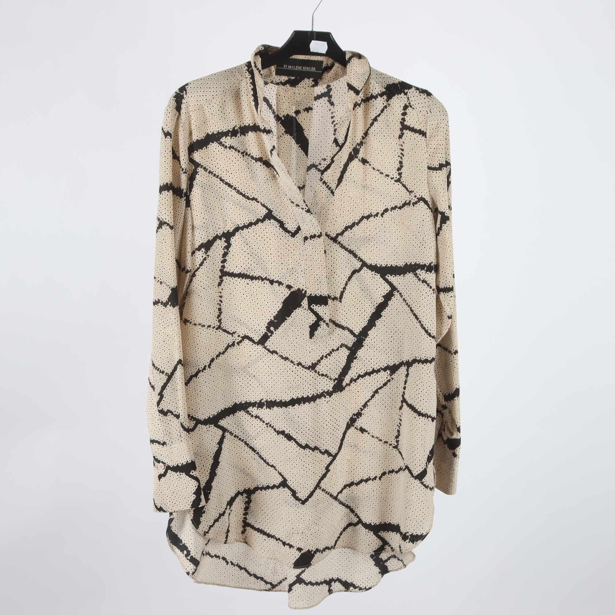 Blus, By Malene Birger, beige, svart, 100% silke, stl. 36.