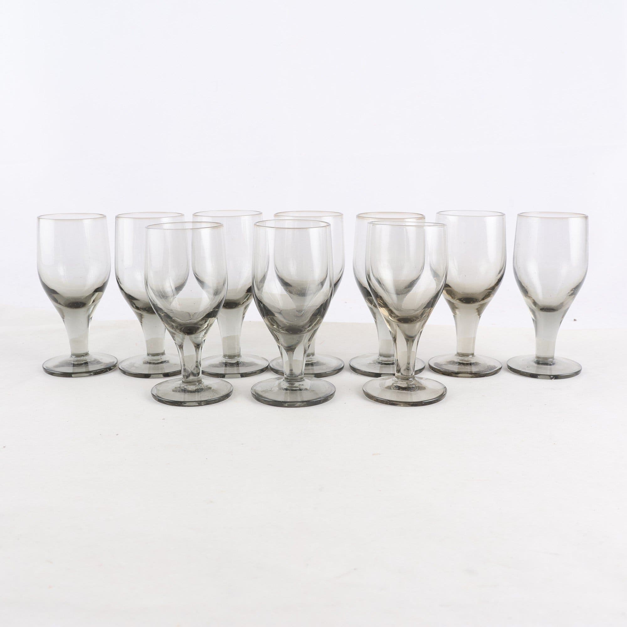 Snapsglas, röktonat glas, Åfors, 10 st. Samfraktas ej