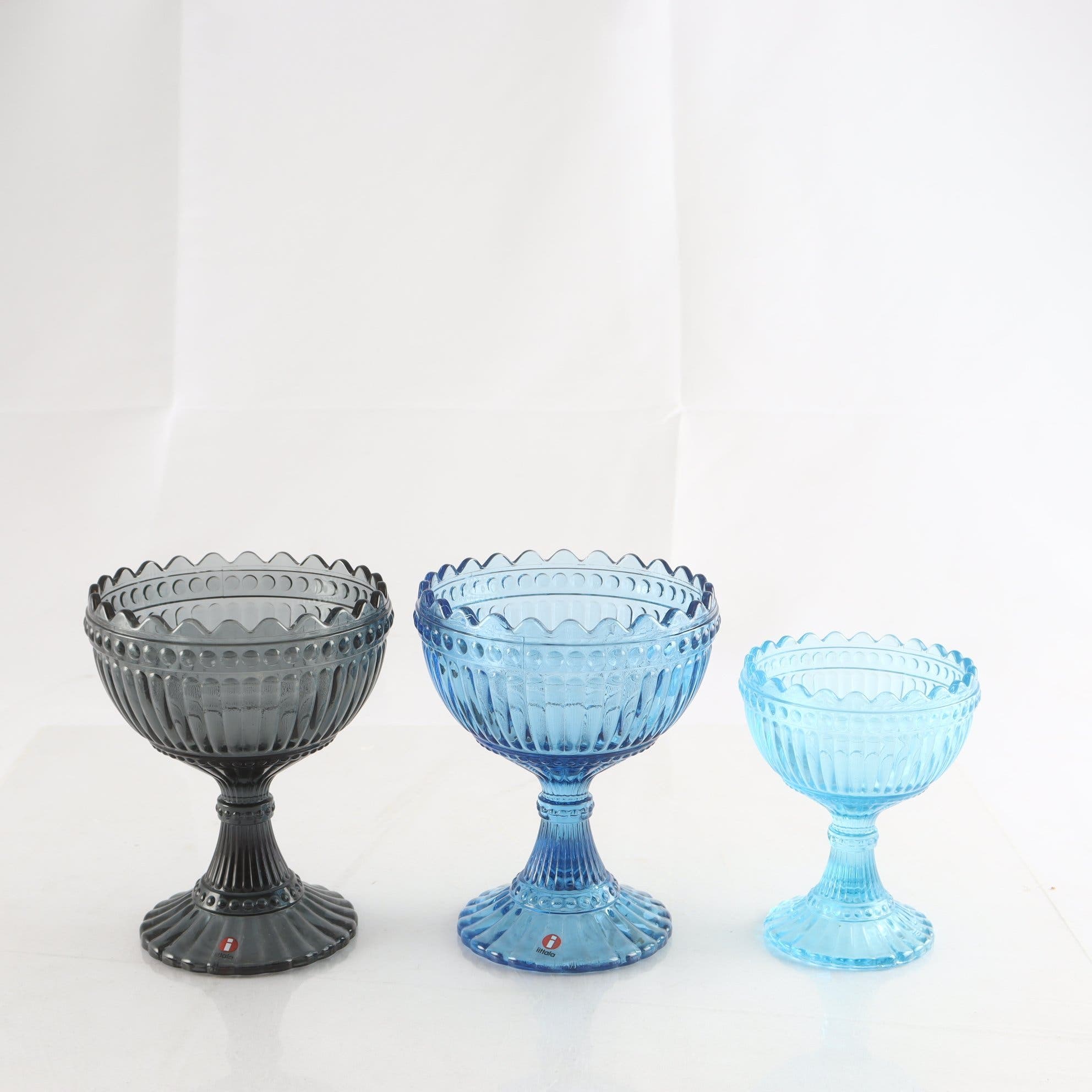 Skålar, Iittala/Marimekko, ”Mariskooli, 3 st. Samfraktas ej.