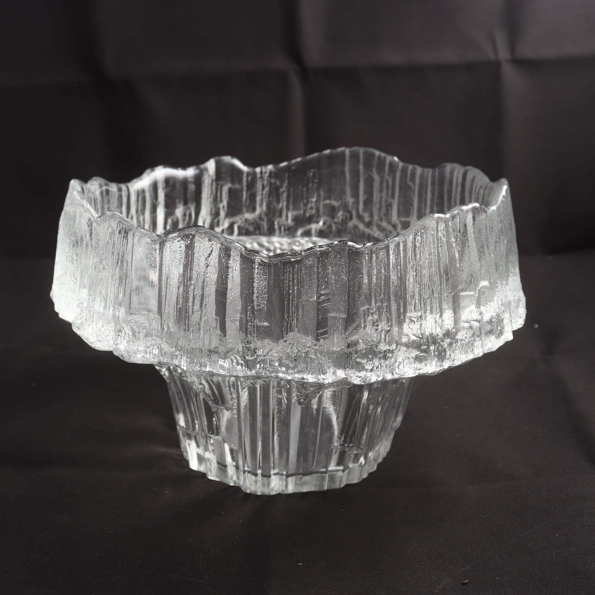 Skål, Iittala, Tapio Wirkkala ”Stellaria”, signerad. Endast avhämtning.