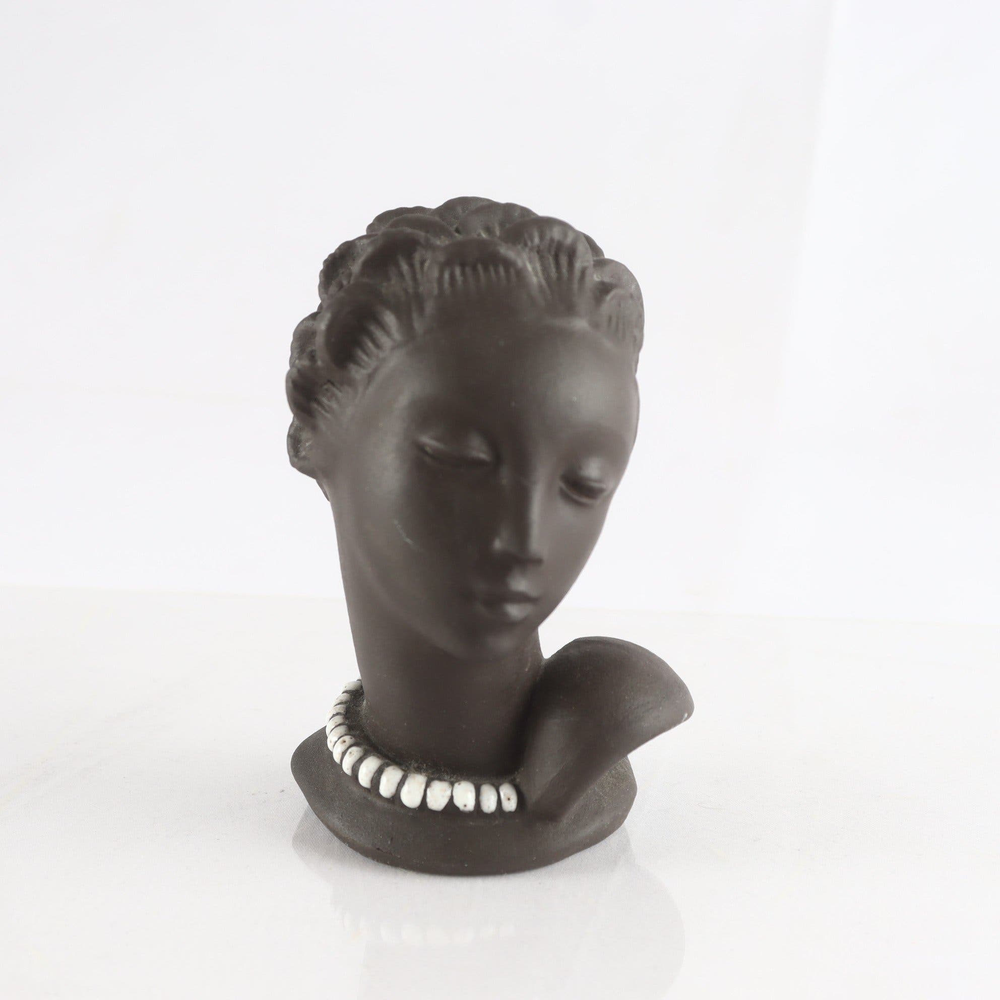 Figurin, Michael Andersen Bornholm, Marianne Starck.