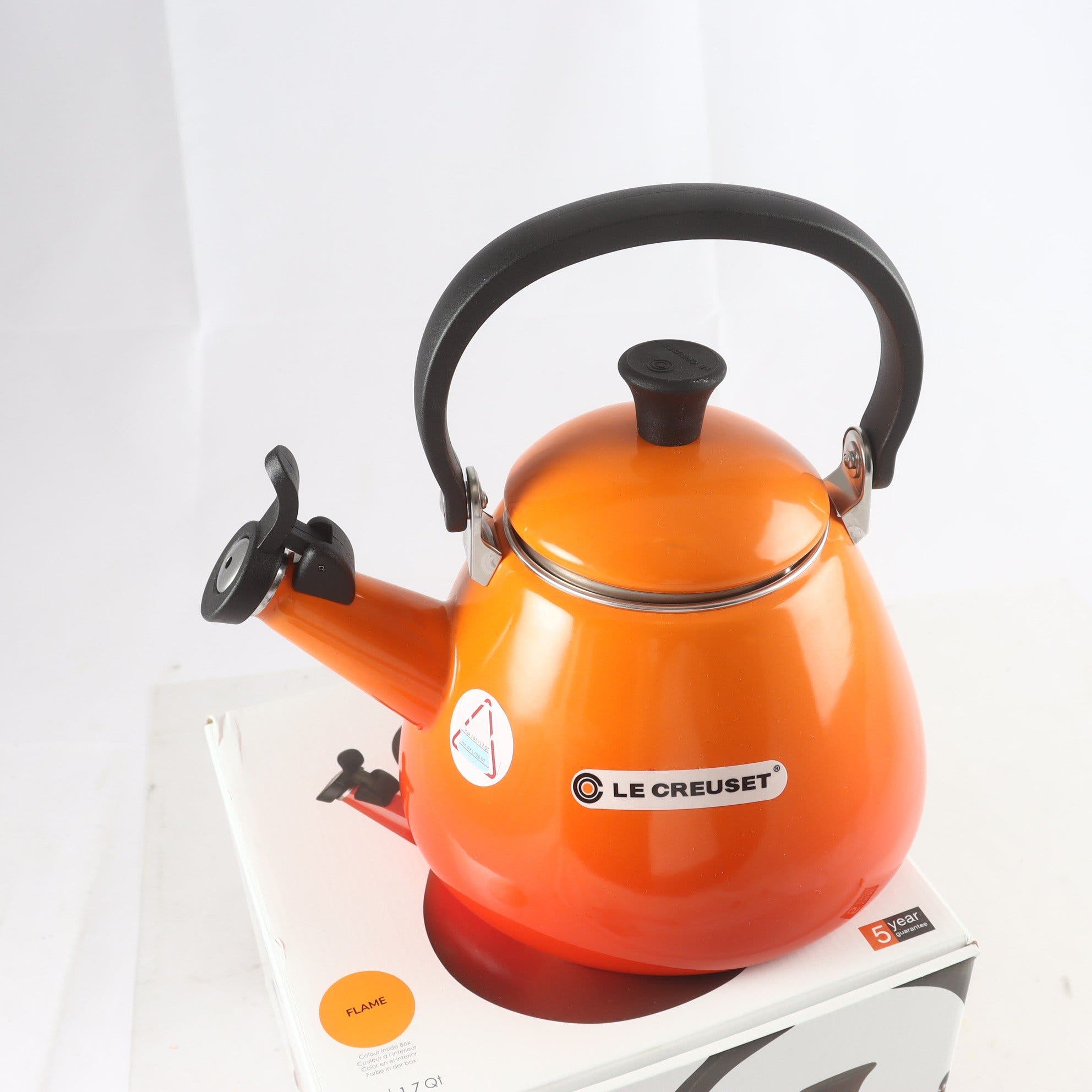 Vattenkittel, Le Creuset, 1.6 L, Orange. Samfraktas ej.