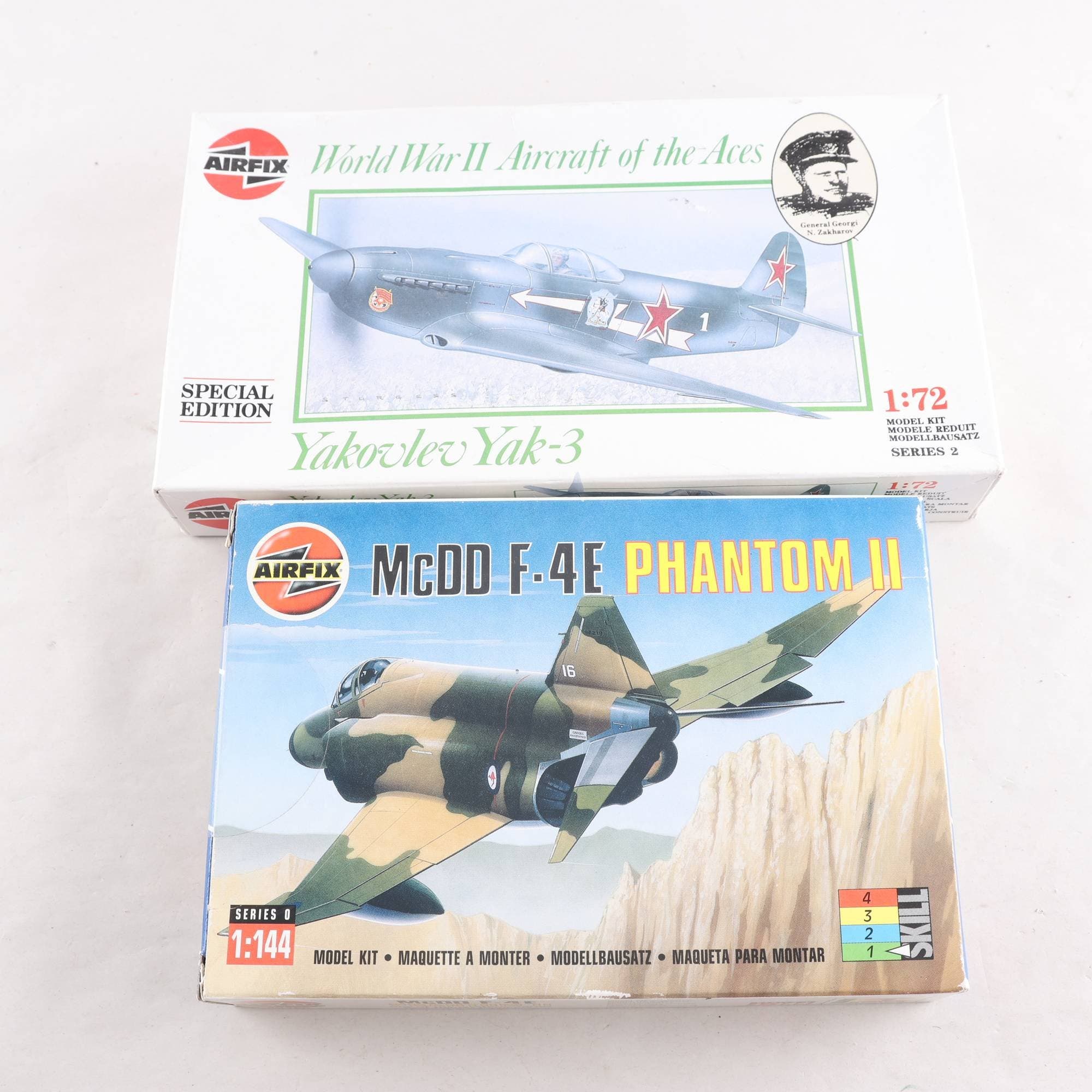 Byggmodeller, Airfix, flygplan, två stycken