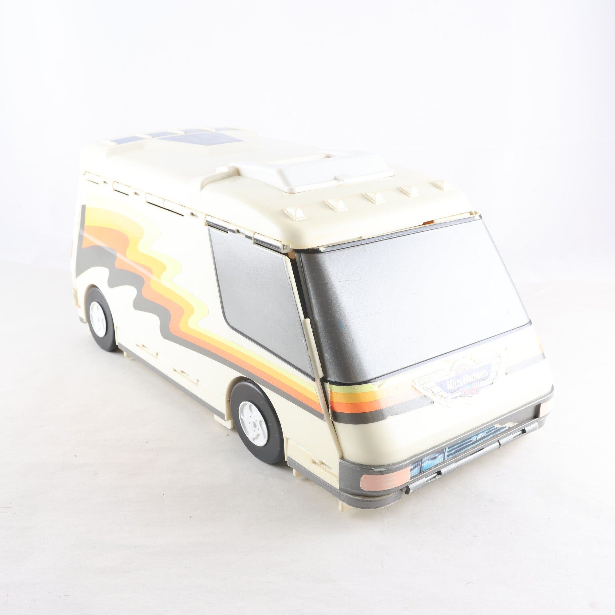 Bil, Micro-machines, med småbilarna, retro.