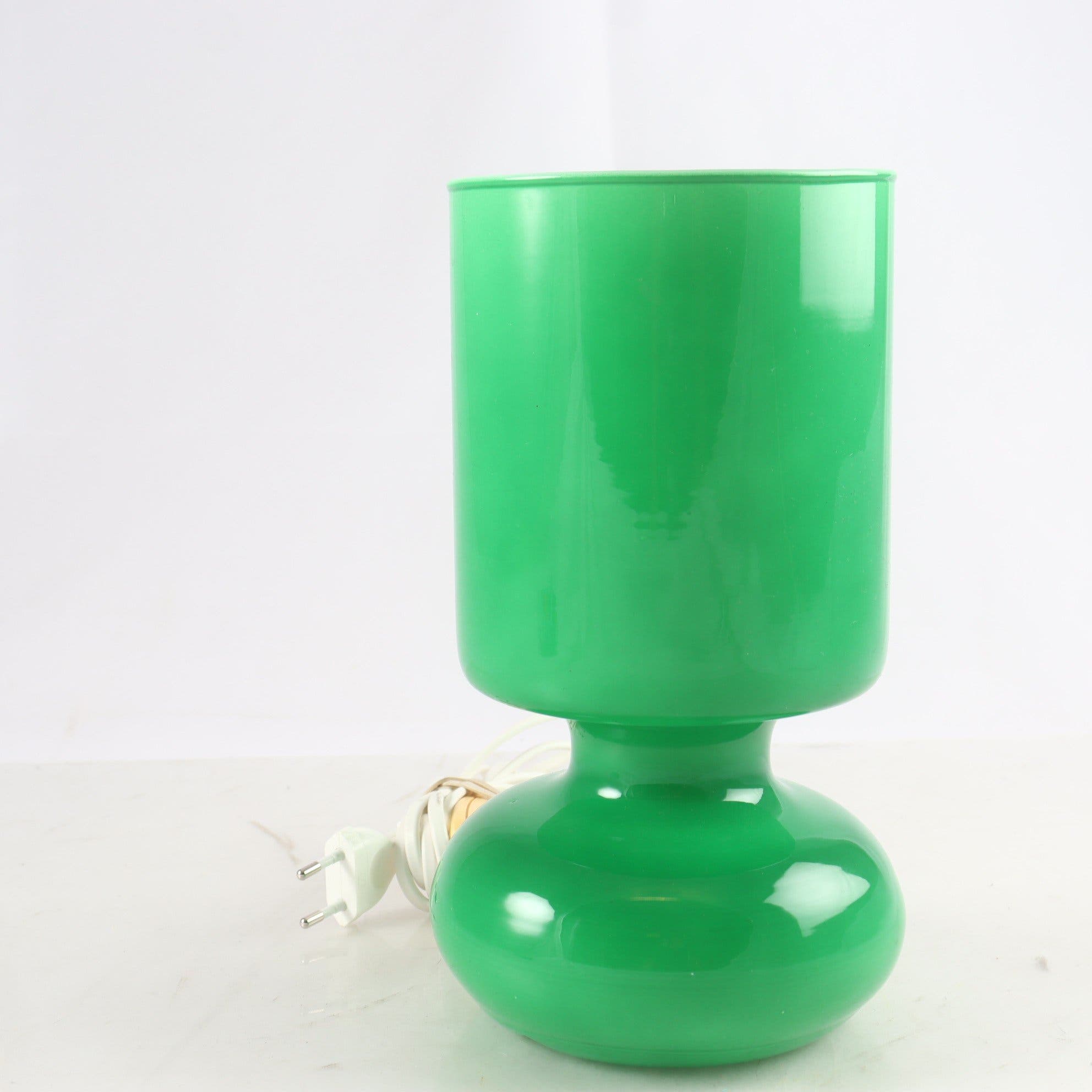 Bordslampa, IKEA ”Lyktan”, grön. Samfraktas ej.