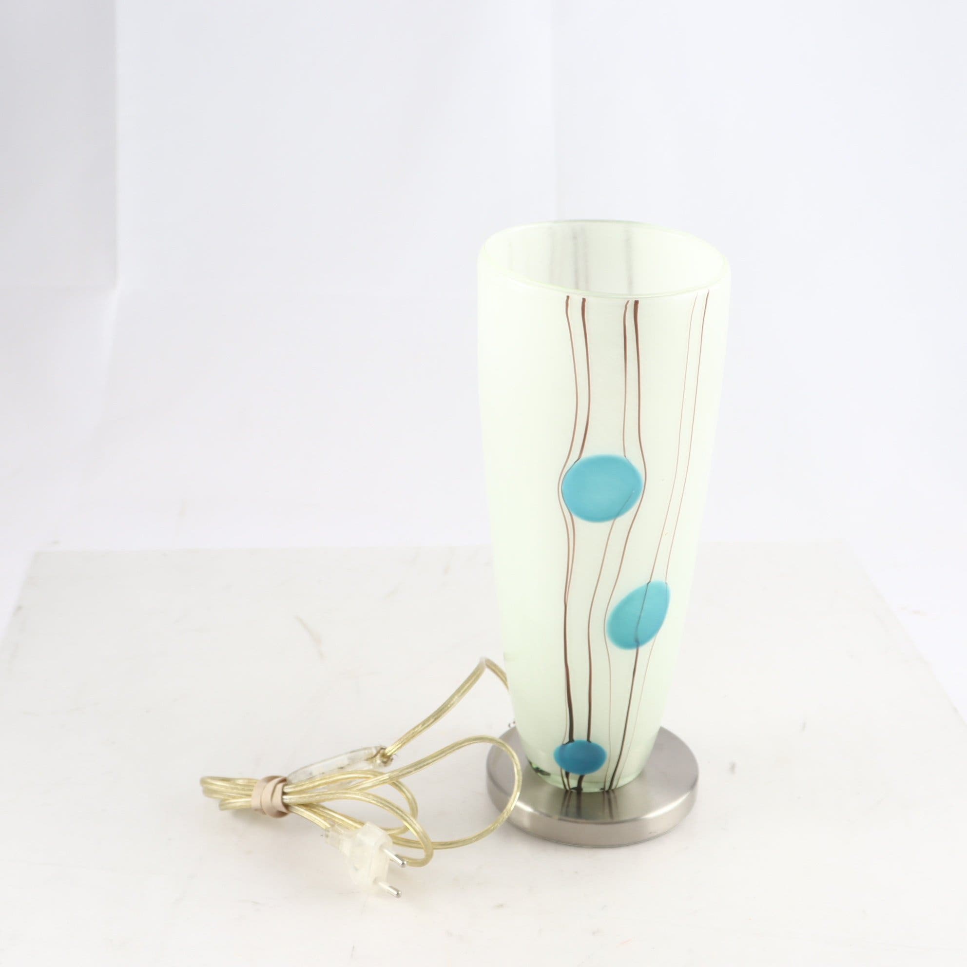 Bordslampa, Eglo, glas. Samfraktas ej.