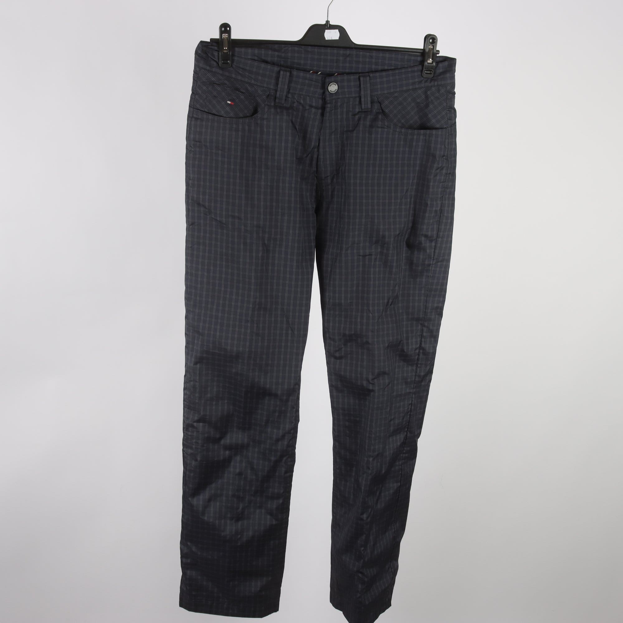 Fodrade friluftsbyxor, Tommy Hilfiger, blå, stl. 34″/32.