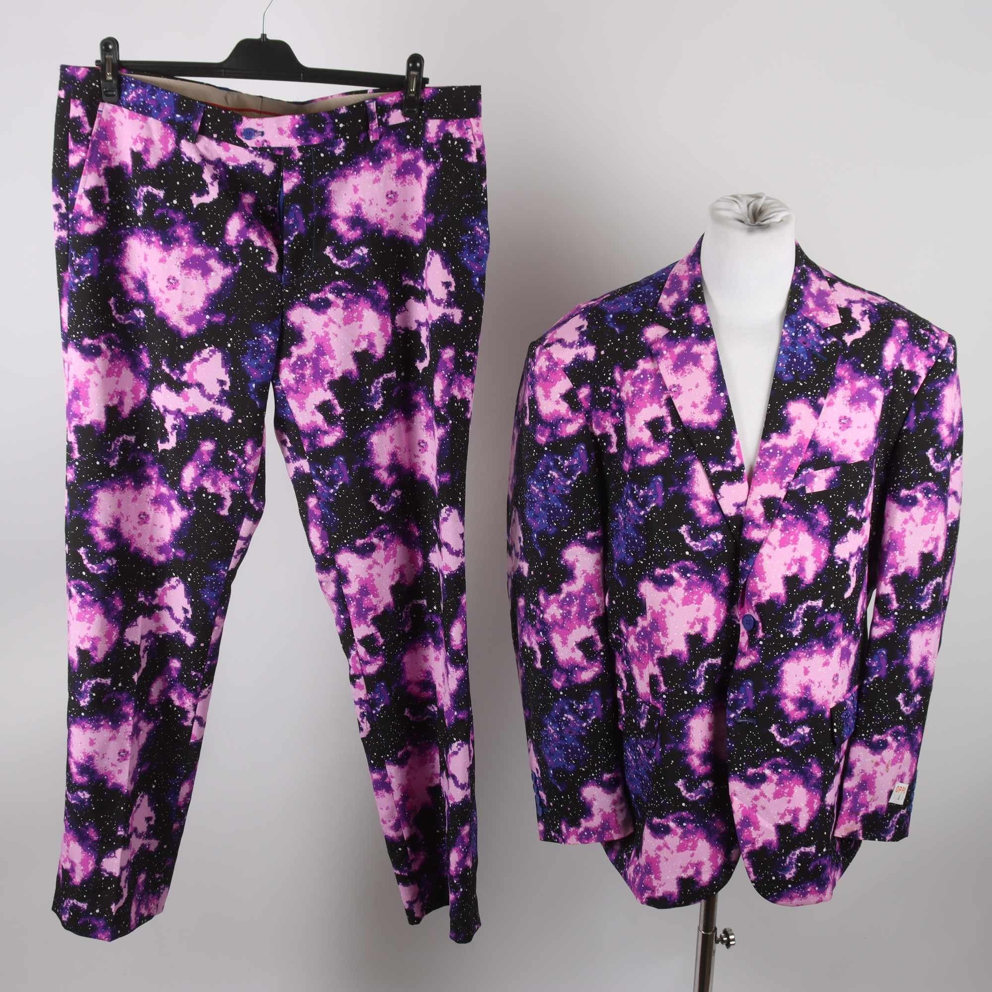 Kostym, Opposuits, lila, svart, stl. 60.