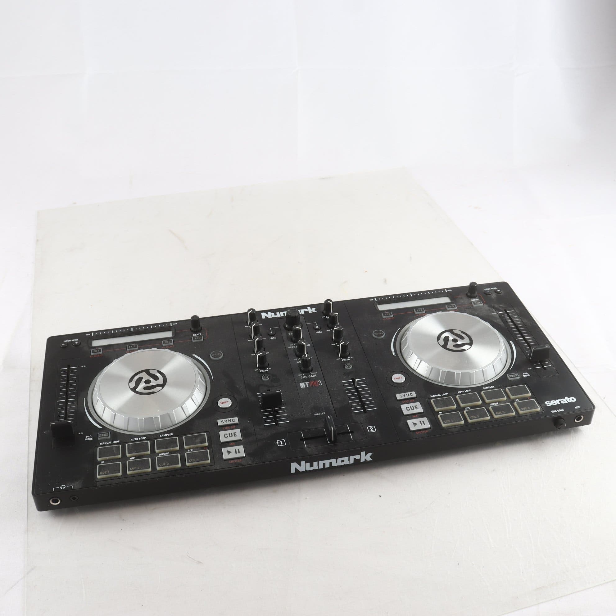 Mixtrack, Numark, Serato. Samfraktas ej.
