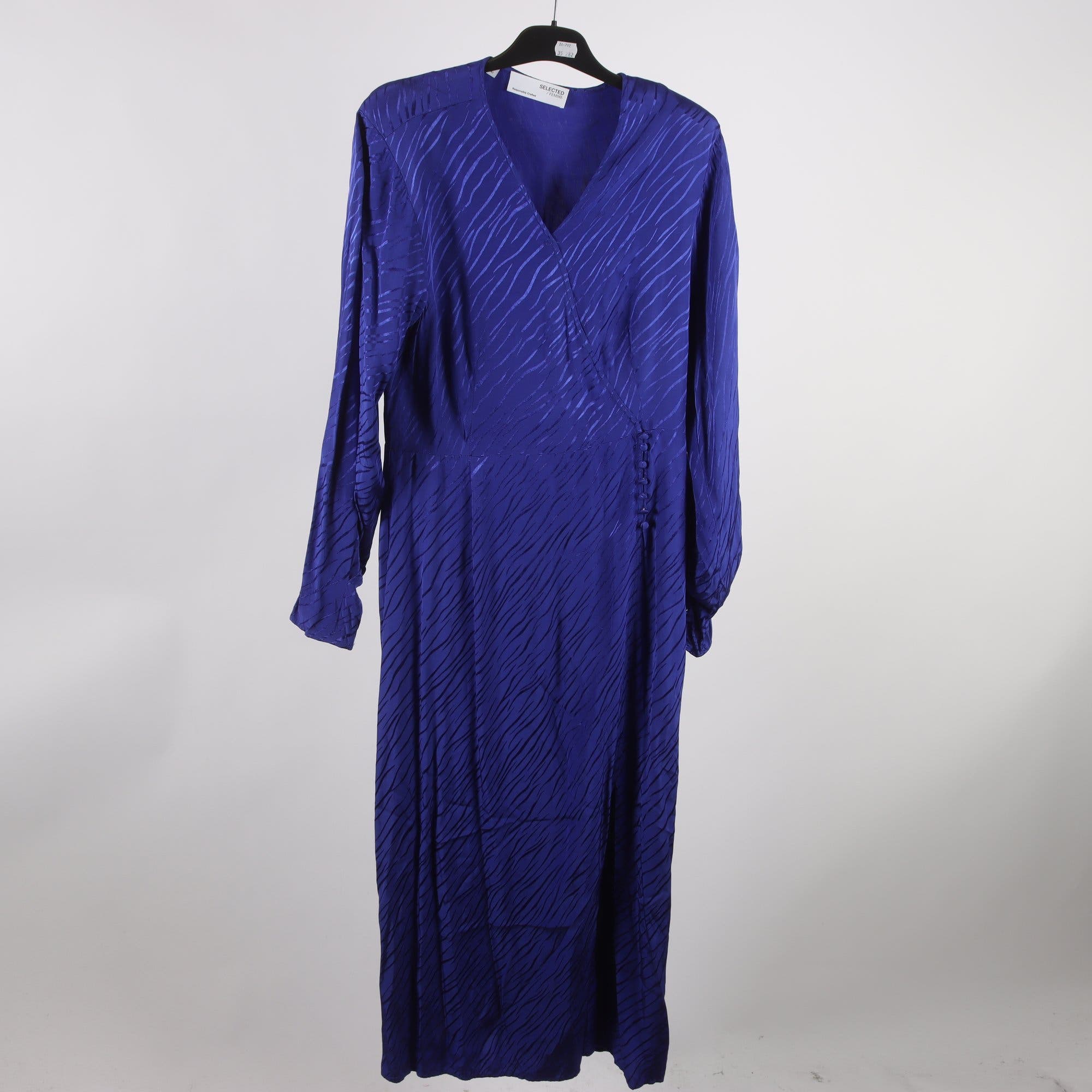 Klänning, Selected femme, stl. 42
