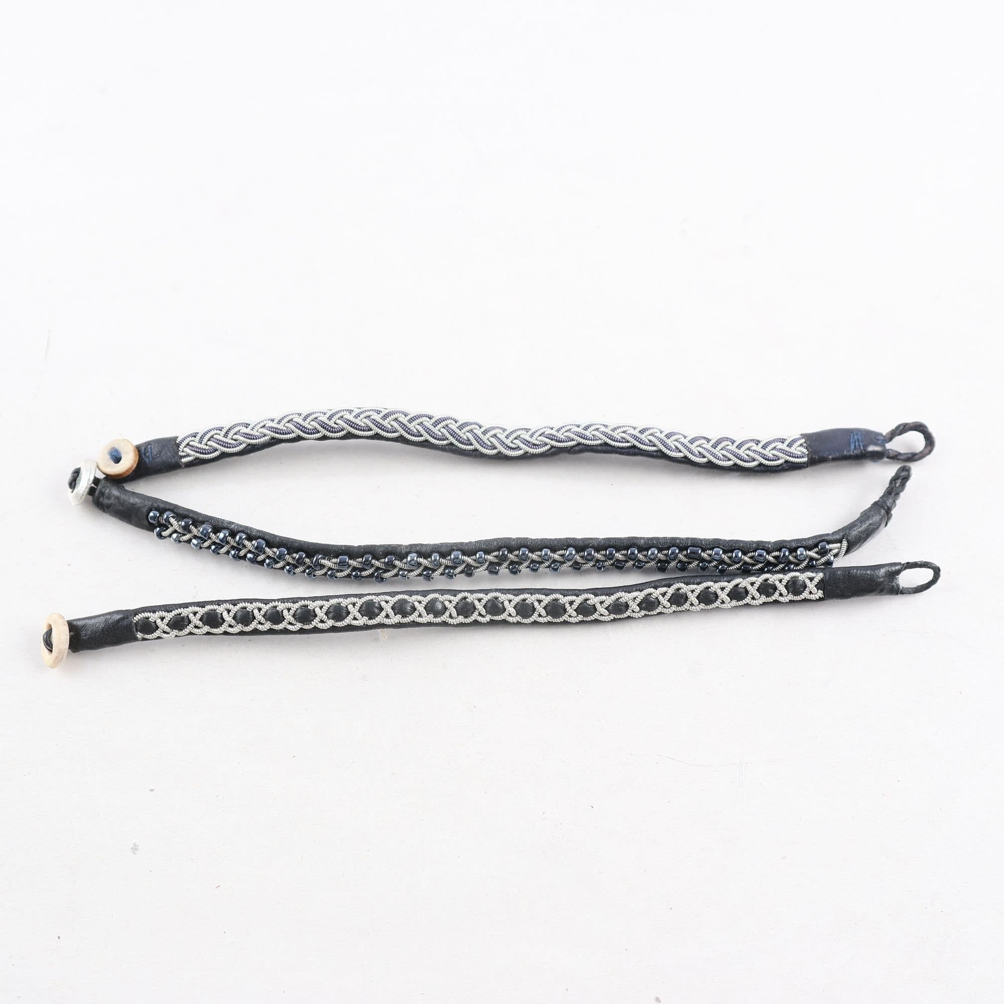 Armband, sameslöjd, skinn, tenntråd