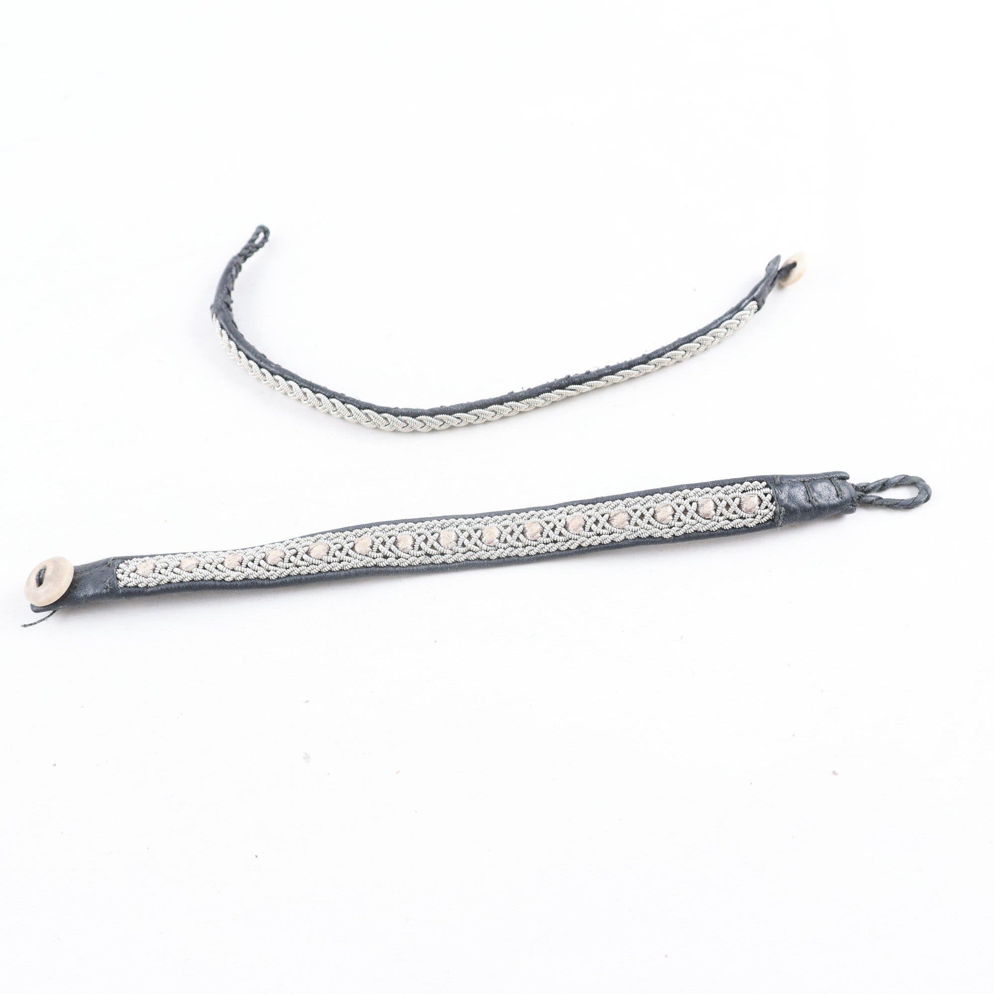 Armband, sameslöjd, skinn, tenntråd, svart