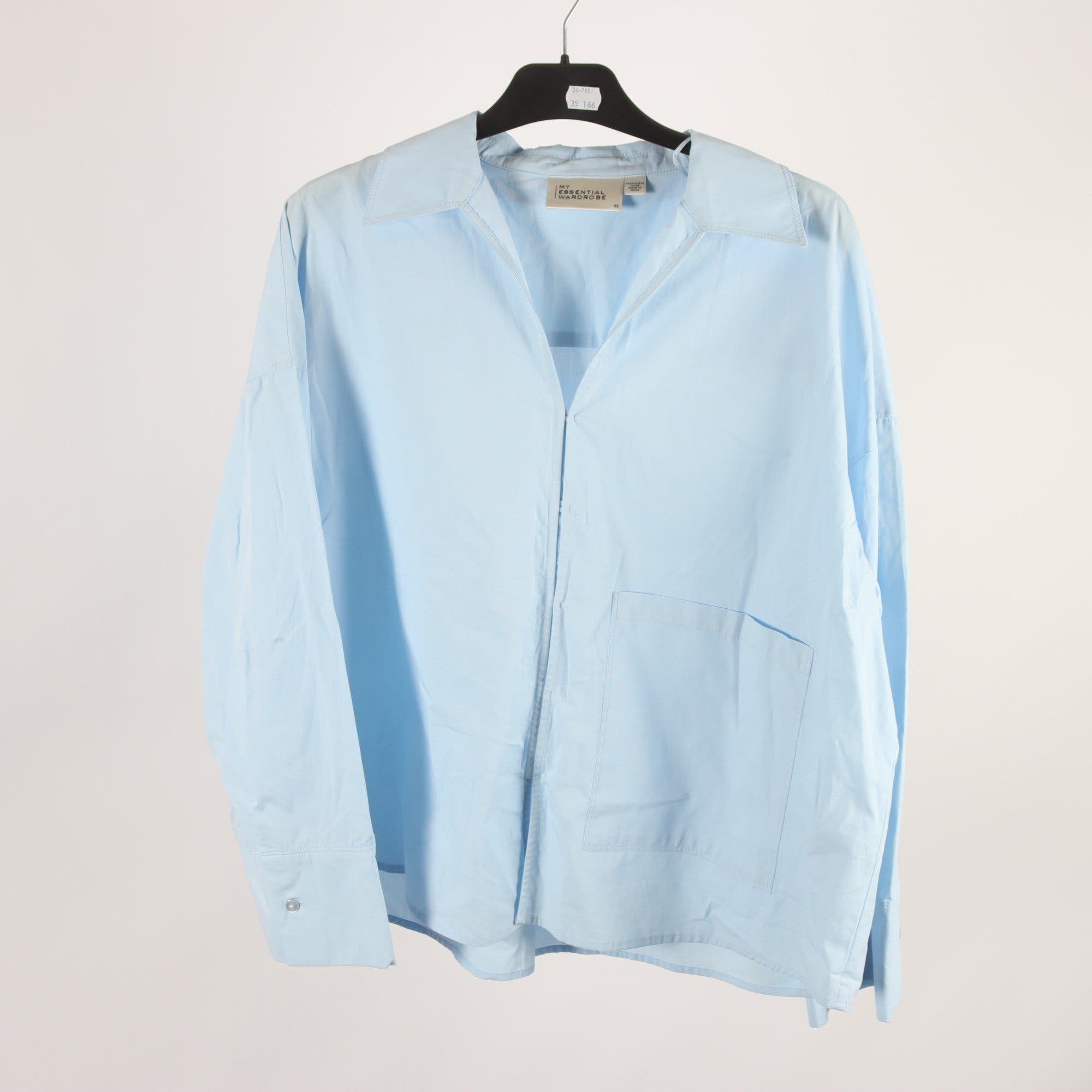 Blus, My Essential Wardrobe, stl. 46