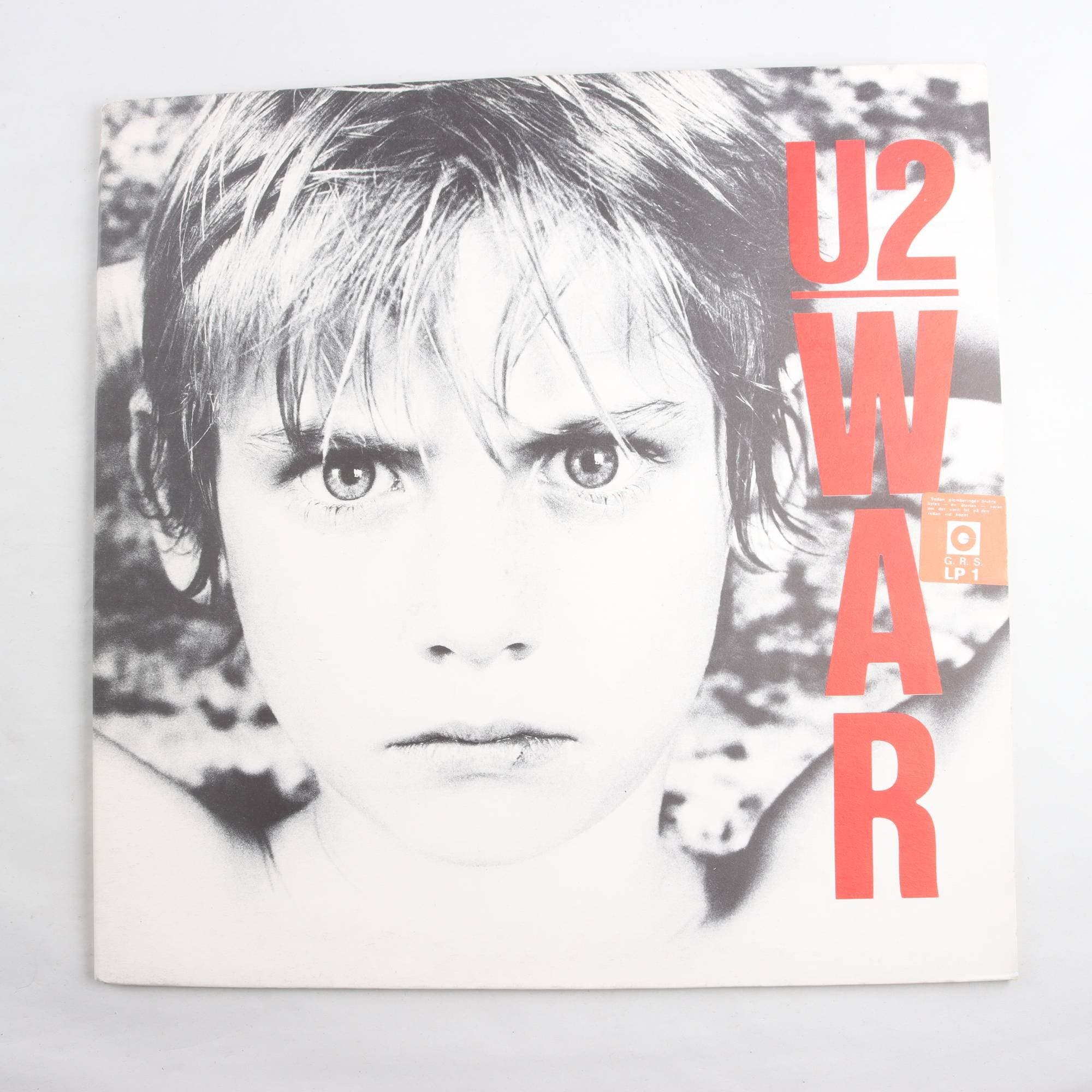 LP U2, War