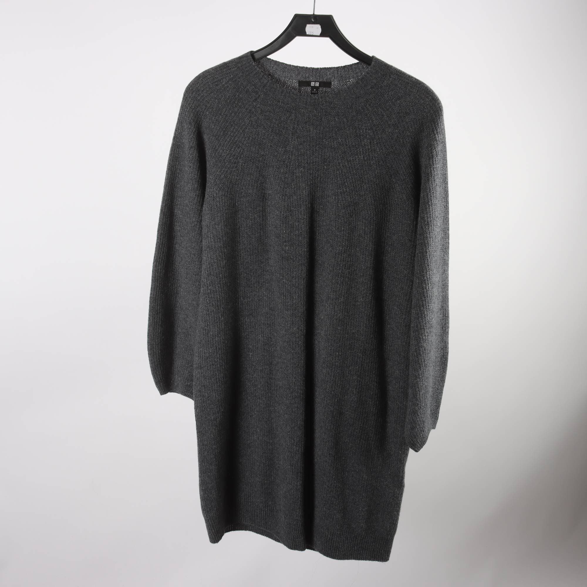 Klänning, Uniqlo, grå, stickad, stl. M.
