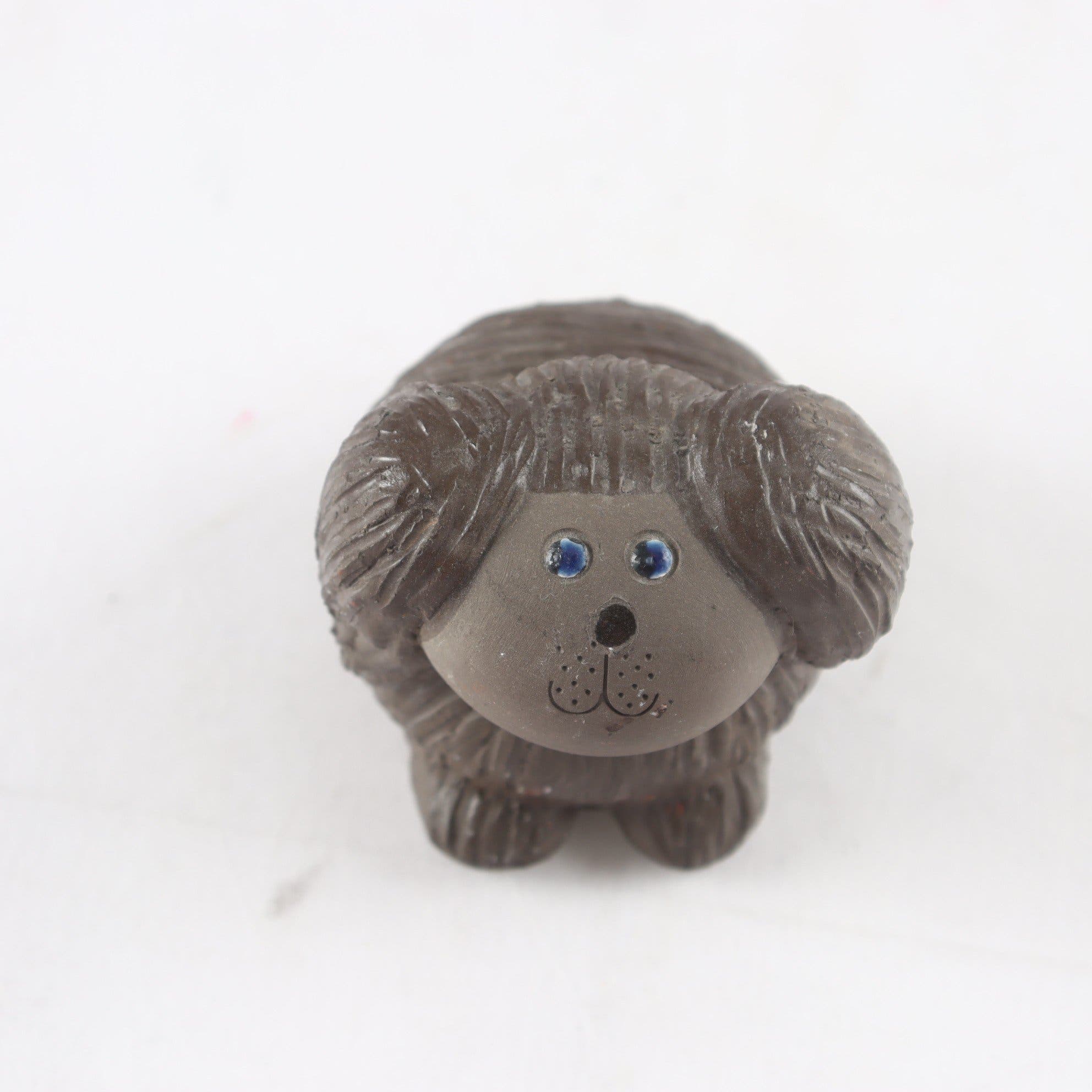 Figurin, hund, keramik, Annika Kihlman, Jie