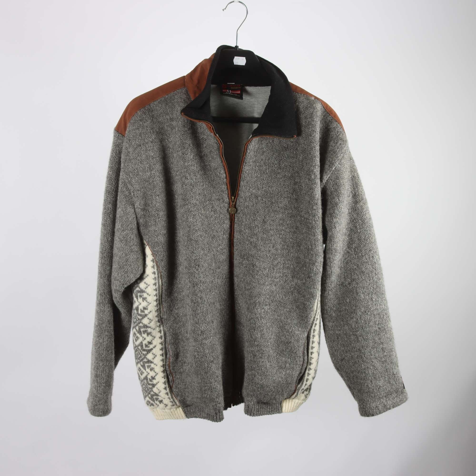Fodrad kofta, Gjestal, Norge, grå, 100% ull, stl. XXL.