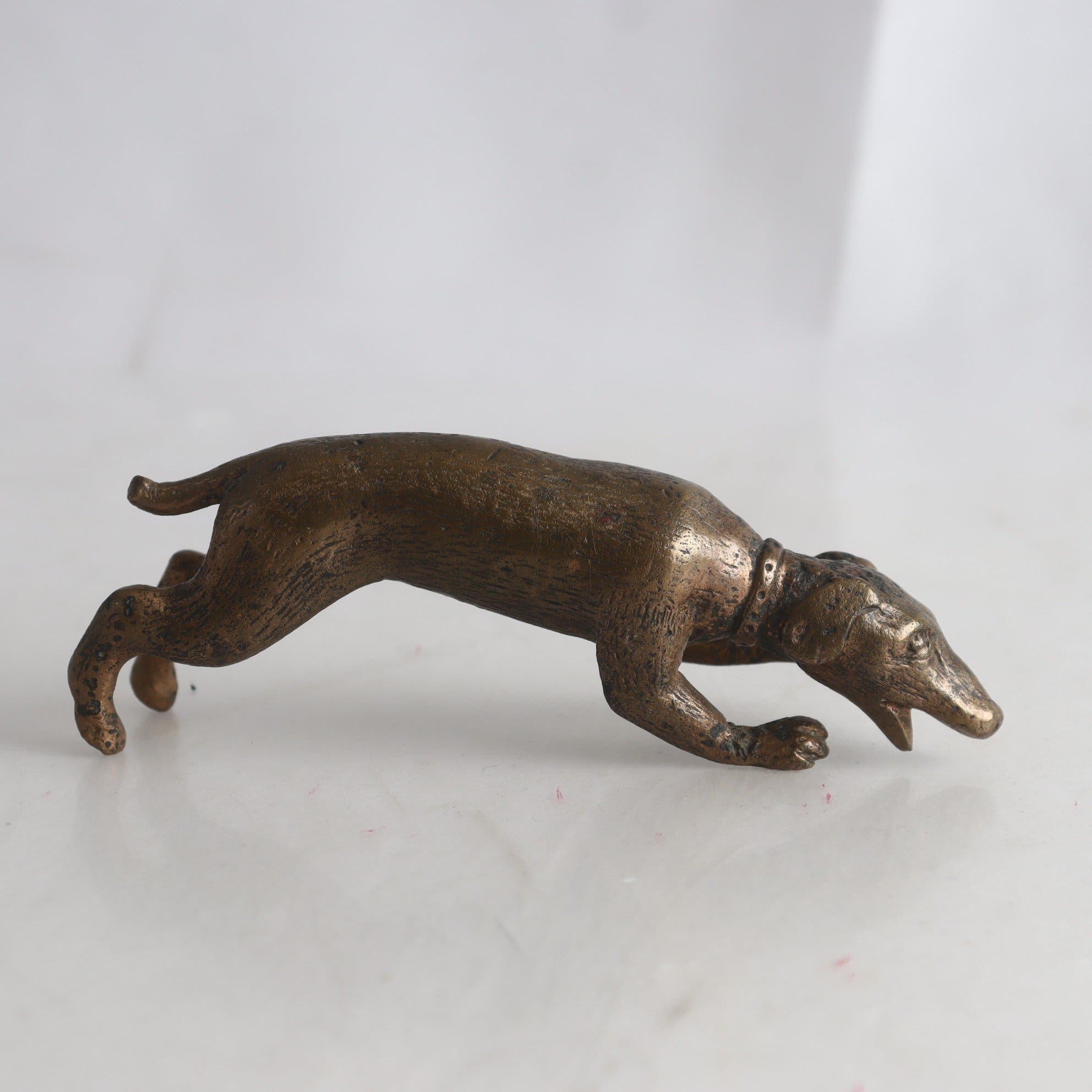 Figurin, hund, koppar, 1900-tal