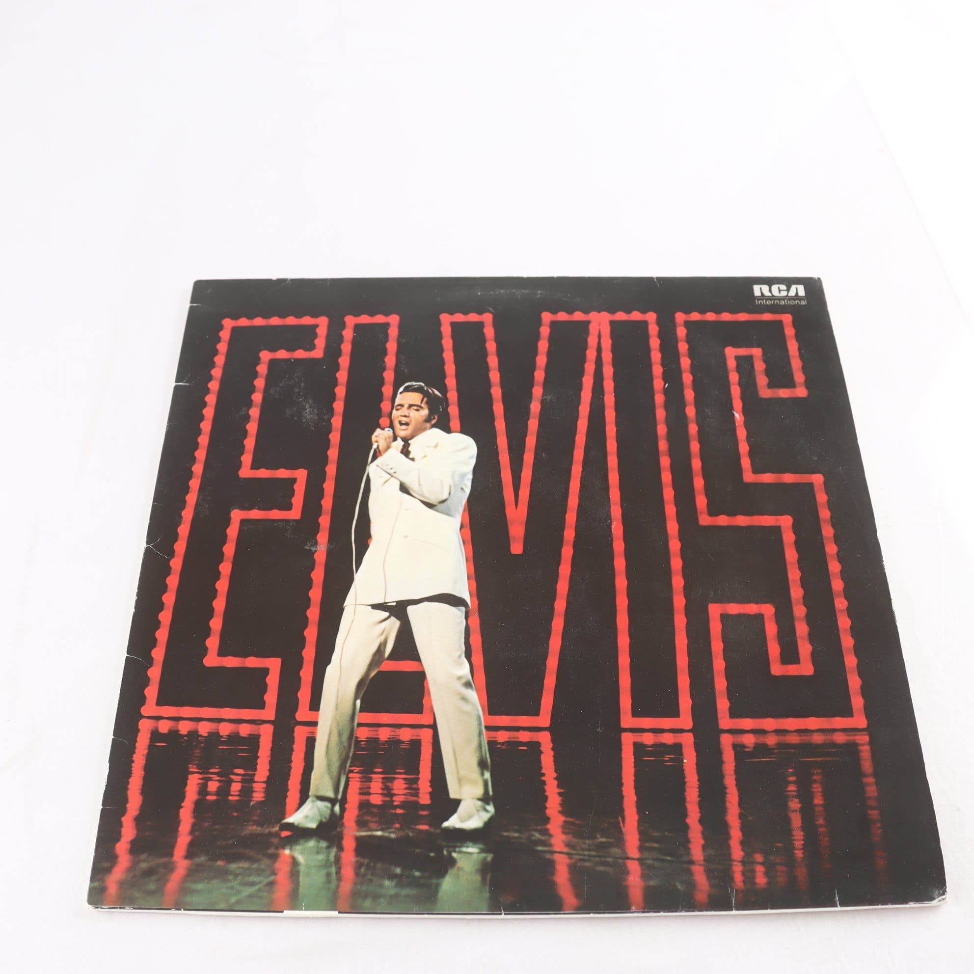 LP Elvis Presley, Elvis