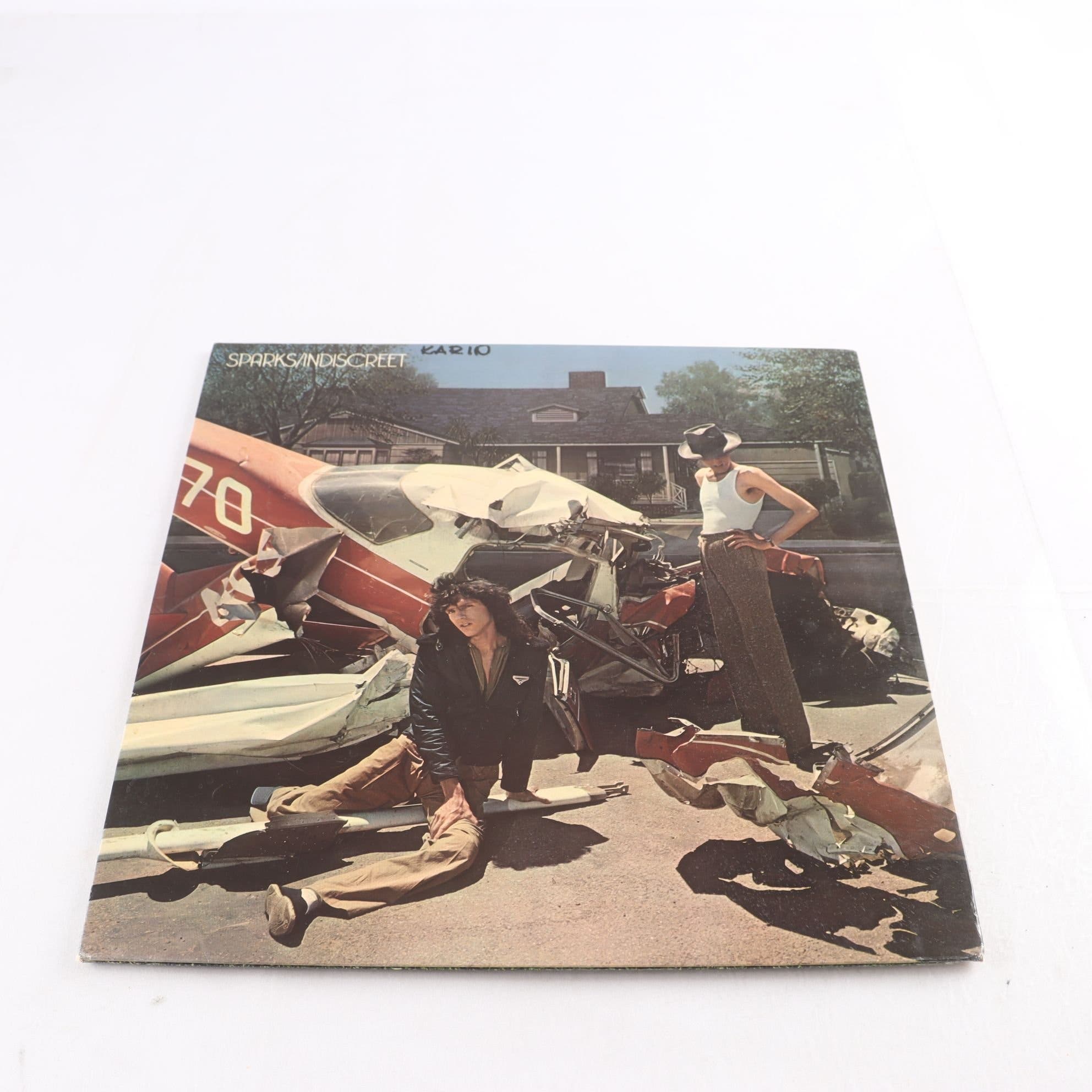 LP Sparks, Indiscreet