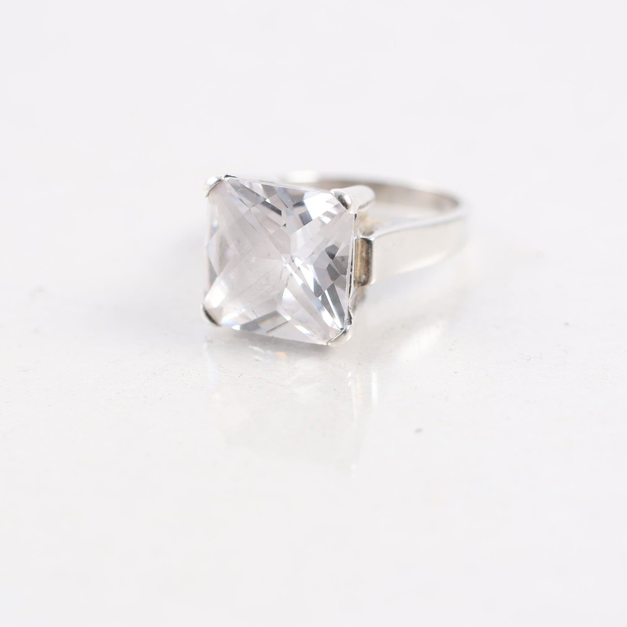Ring, silver 925, slipad sten