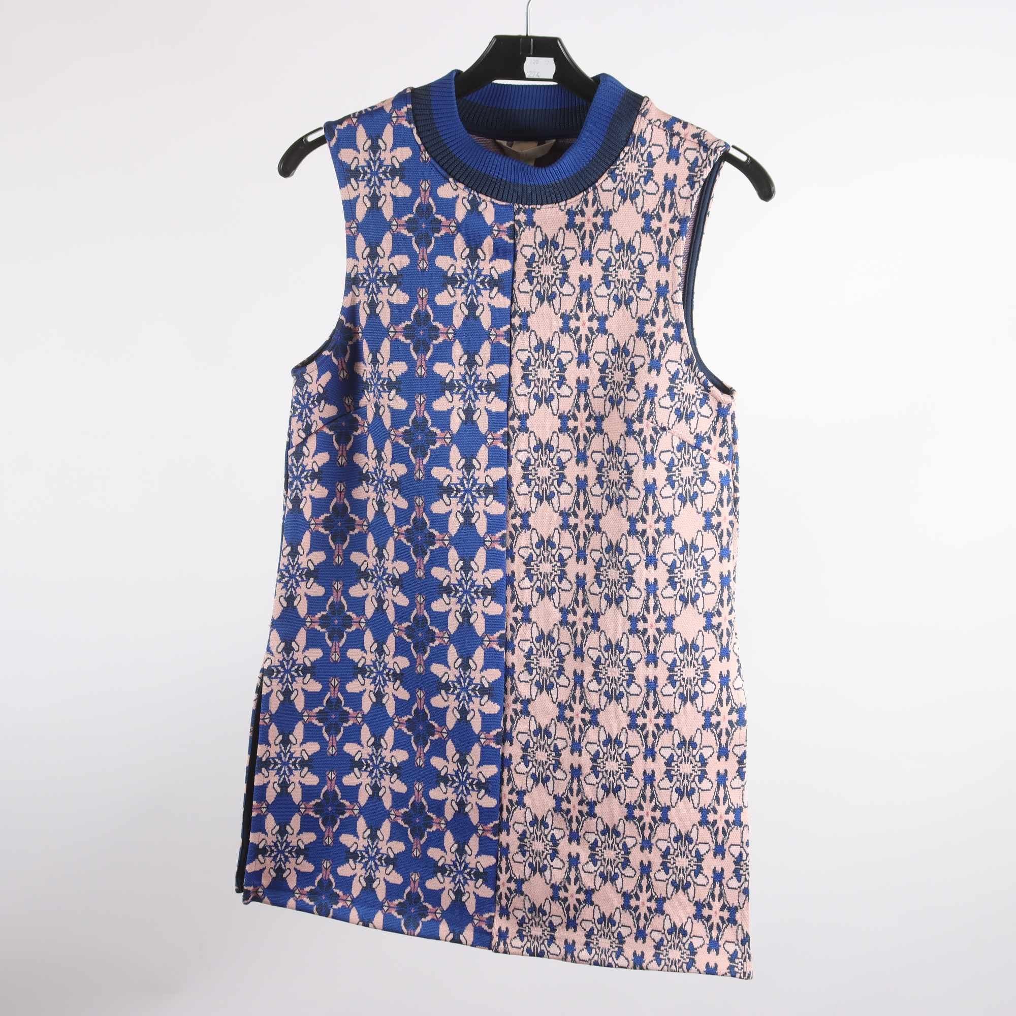 Linne, H&M, rosa, blå, stl. 34.