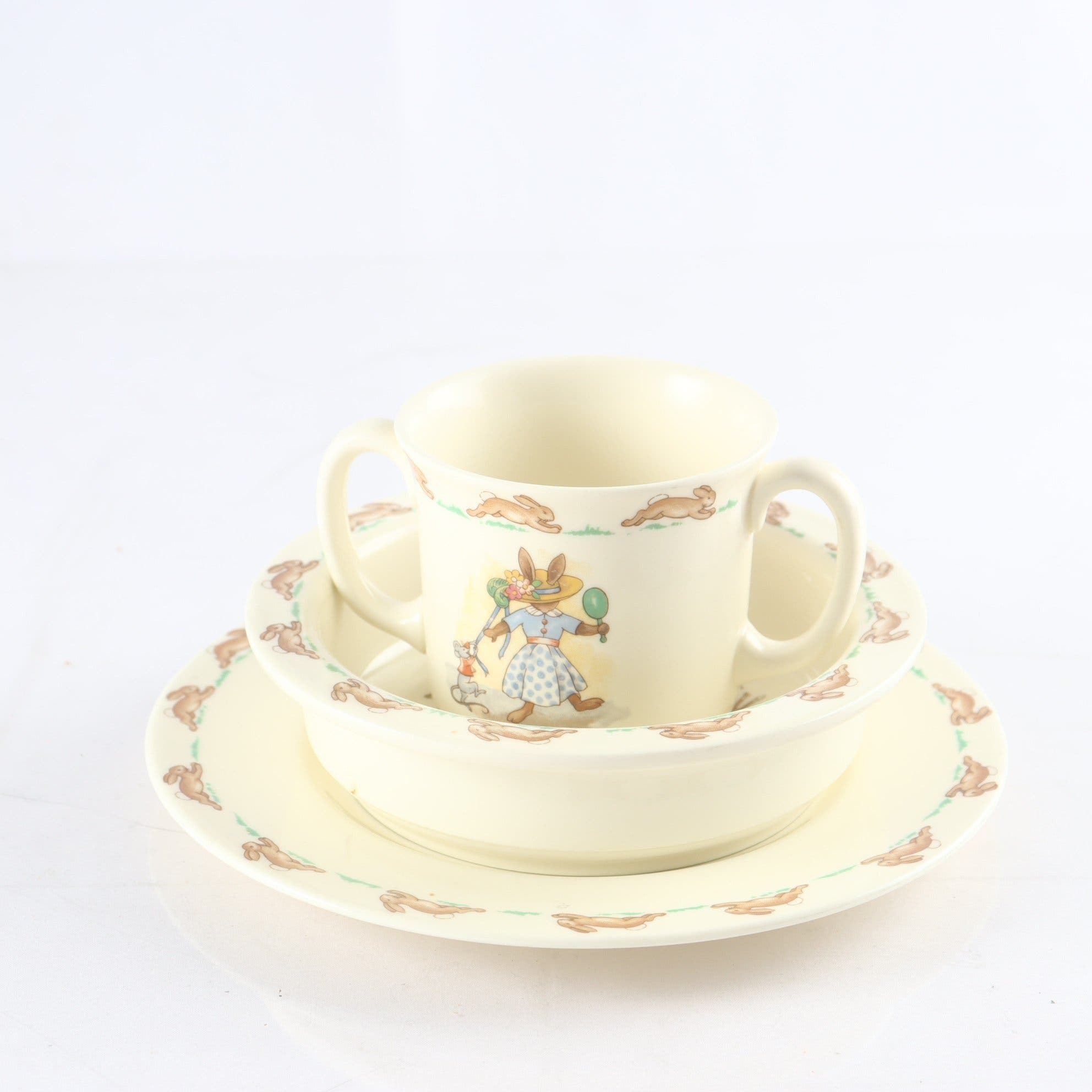 Barnservis, Bunnykins, Royal Doulton, England, 3 del