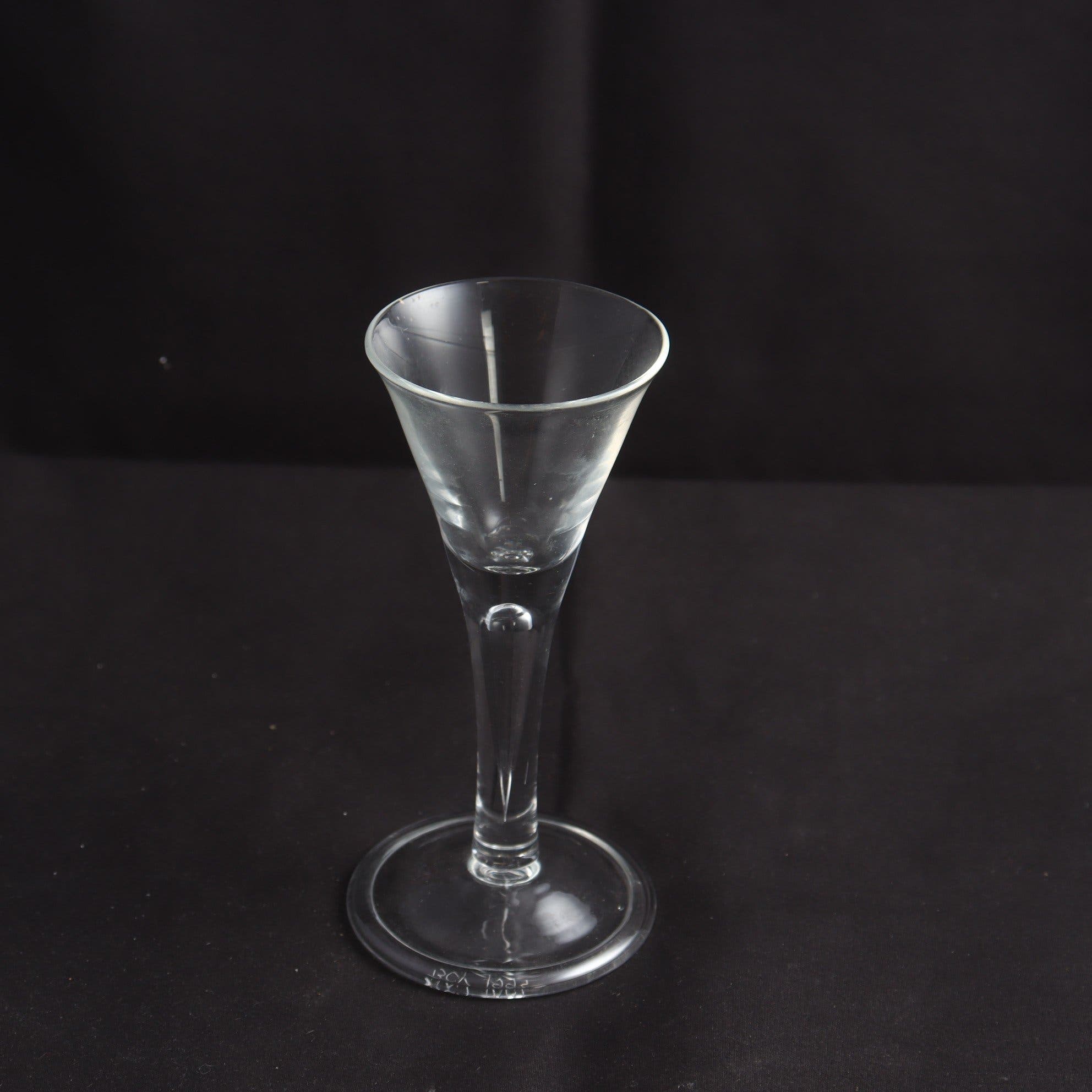 Snapsglas, ”Enhörna”, ur IKEAs 1700-tals serie