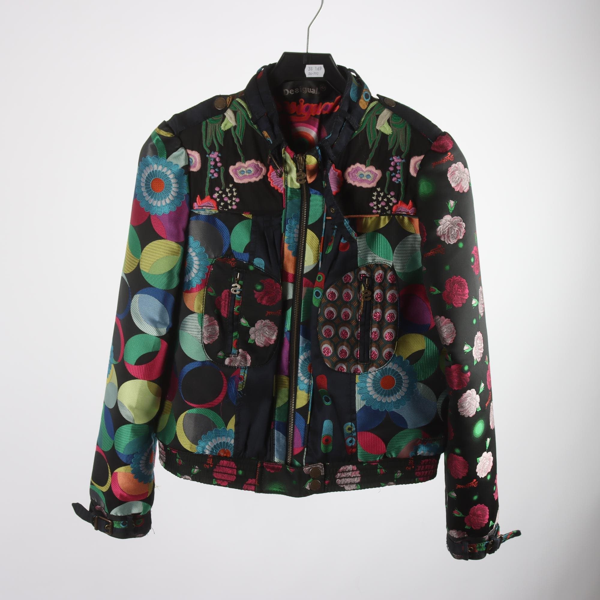Jacka, Desigual, stl. 42