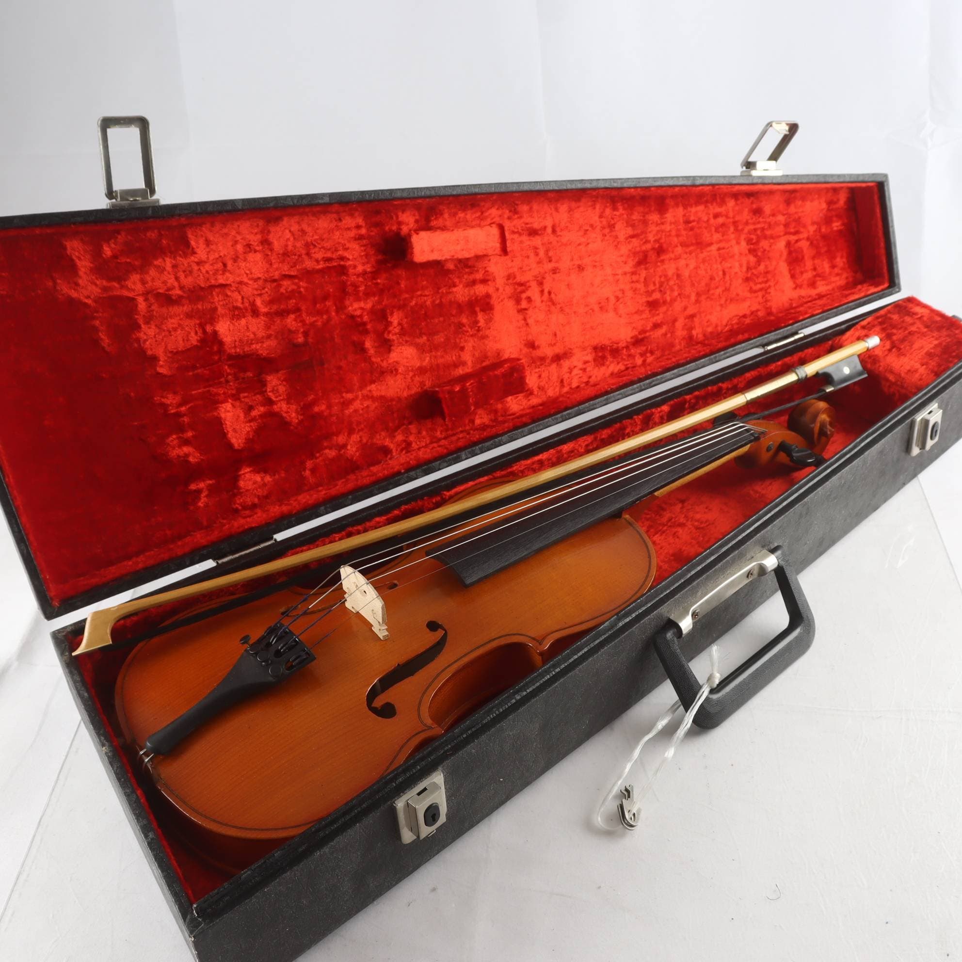 Violin, Rysk. Endast avhämtning.
