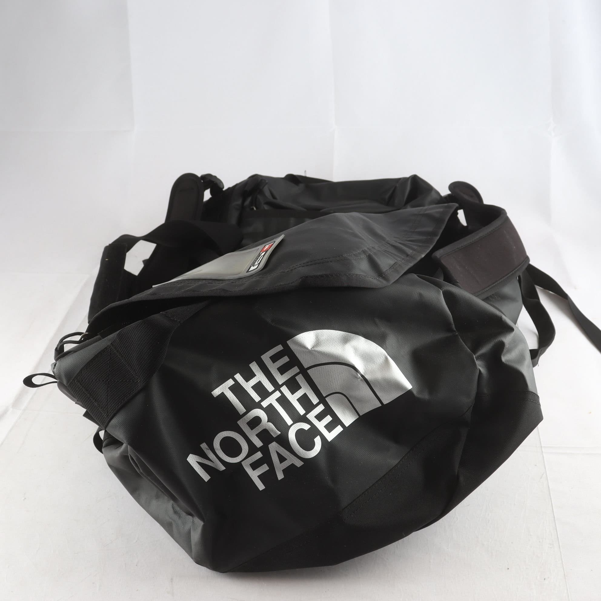 Trunk, The north face. Samfraktas ej.